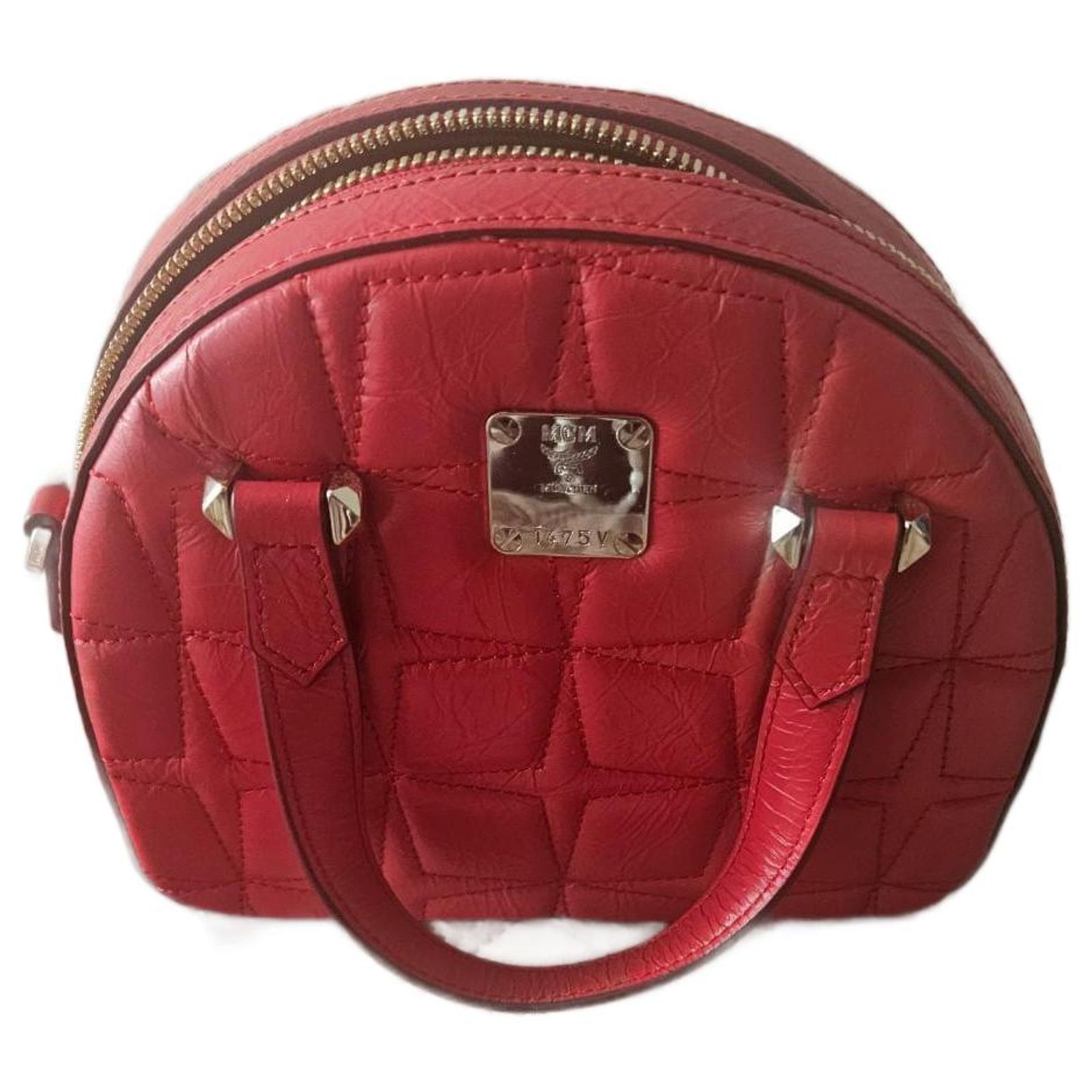 MCM Handbags Red Leather ref.2138162 - Joli Closet