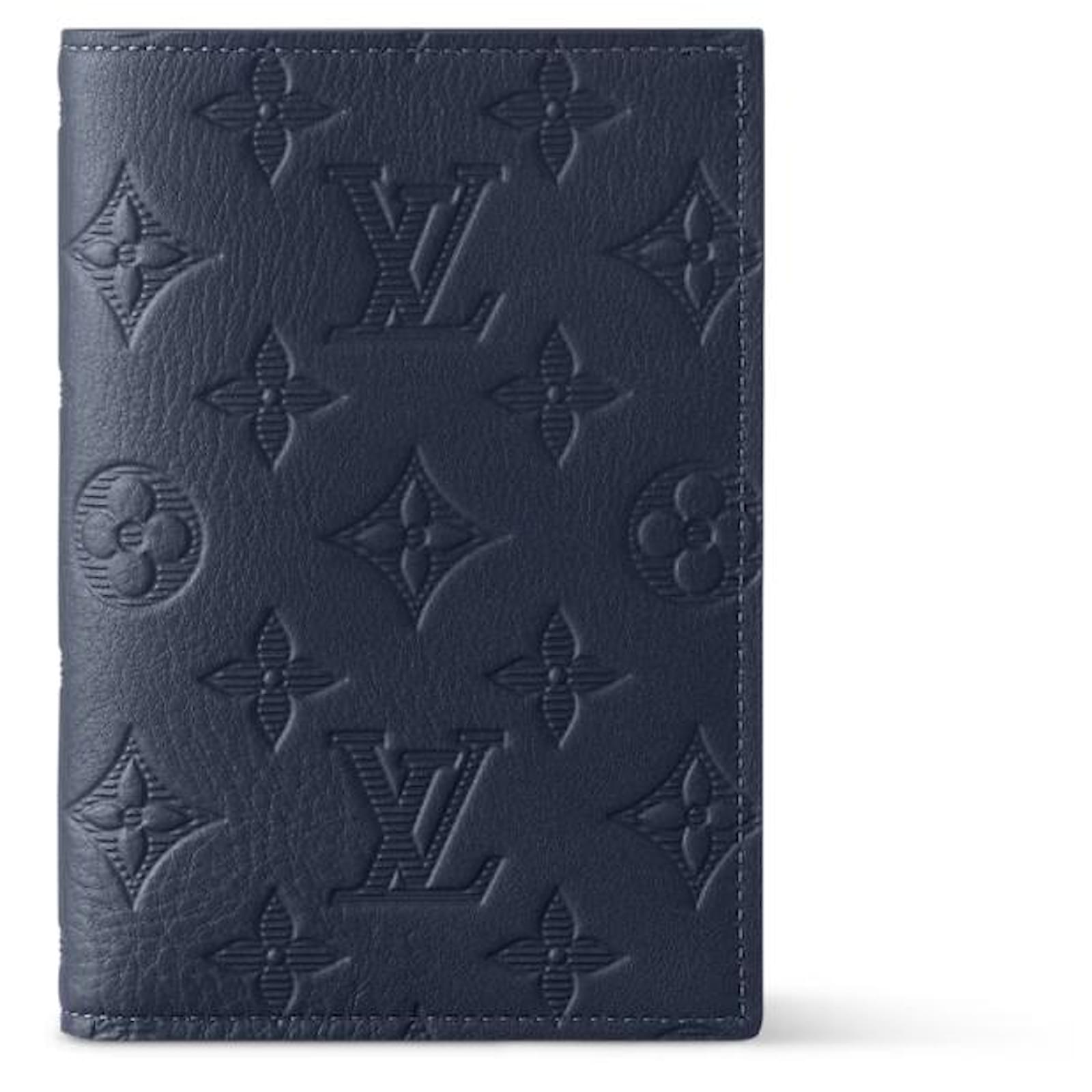 Louis Vuitton ネイビー ケース Louis Vuitton LV Passport cover Navy blue new Leather ref.2156459