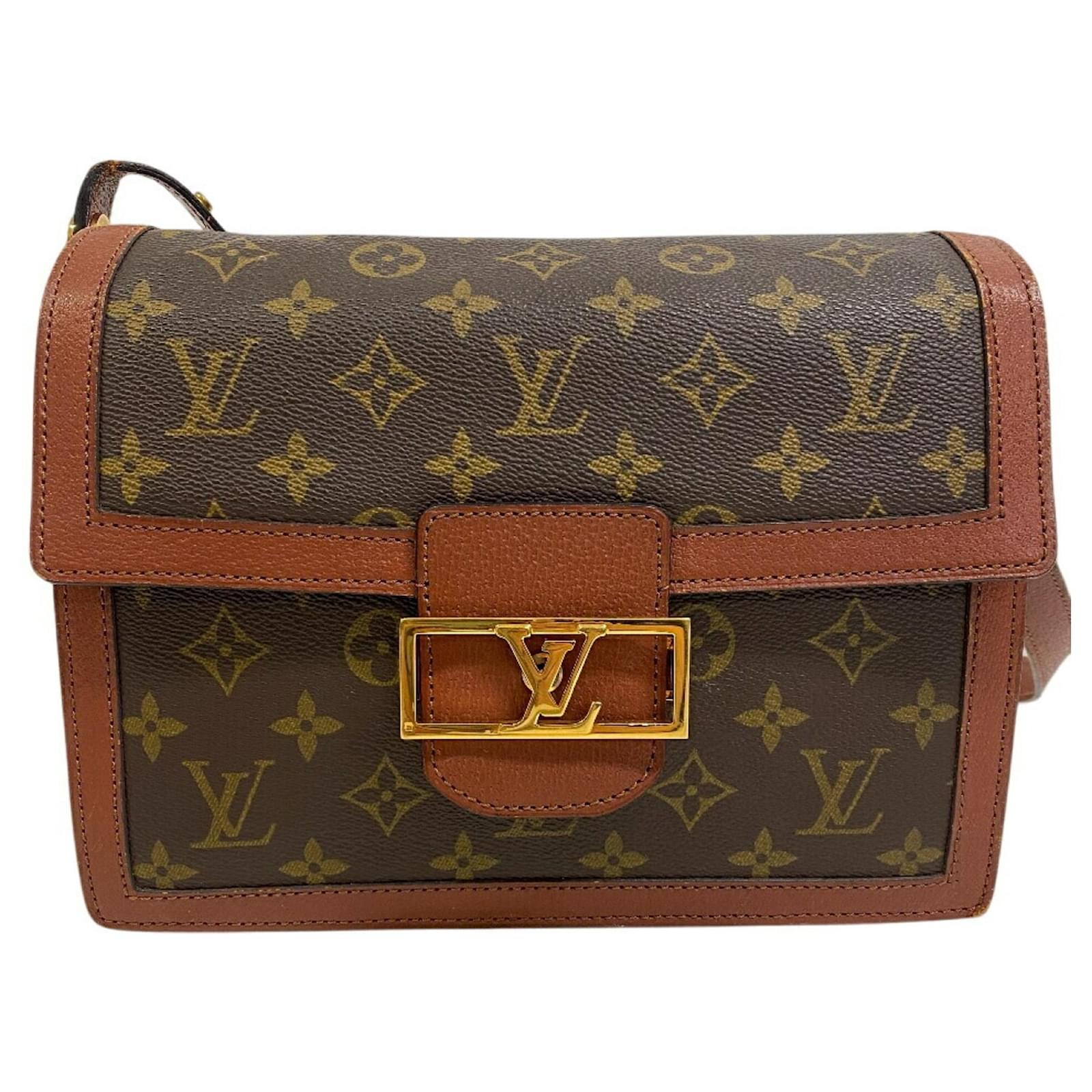 Louis Vuitton Sac Dauphine Monogram Shoulder Bag Brown Patent