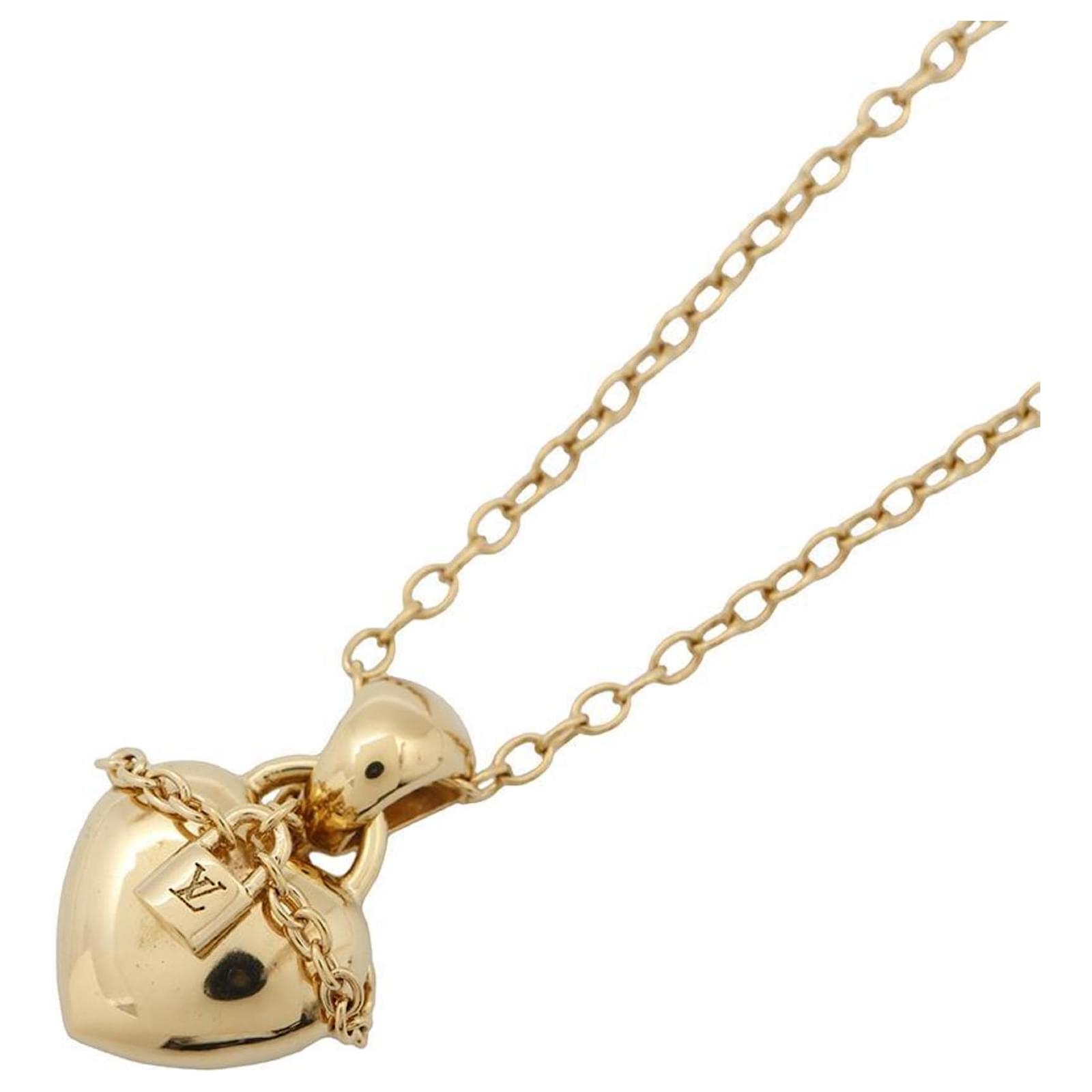 Louis Vuitton Love Lock Necklace Golden Metal Joli