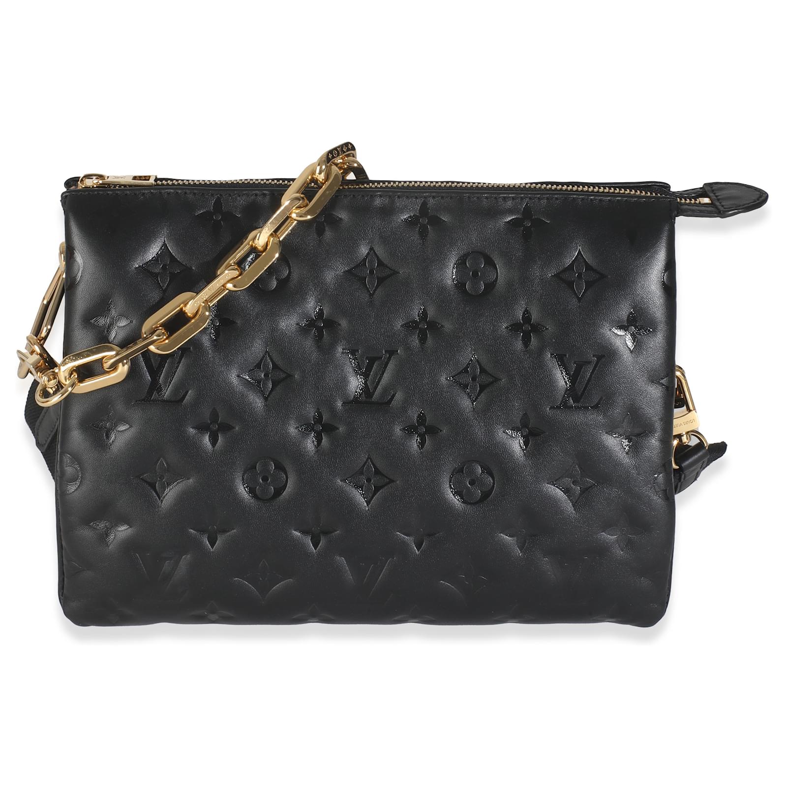 Coussin PM Monogram embossé en agneau noir Louis Vuitton Cuir ref.2202618 -  Joli Closet