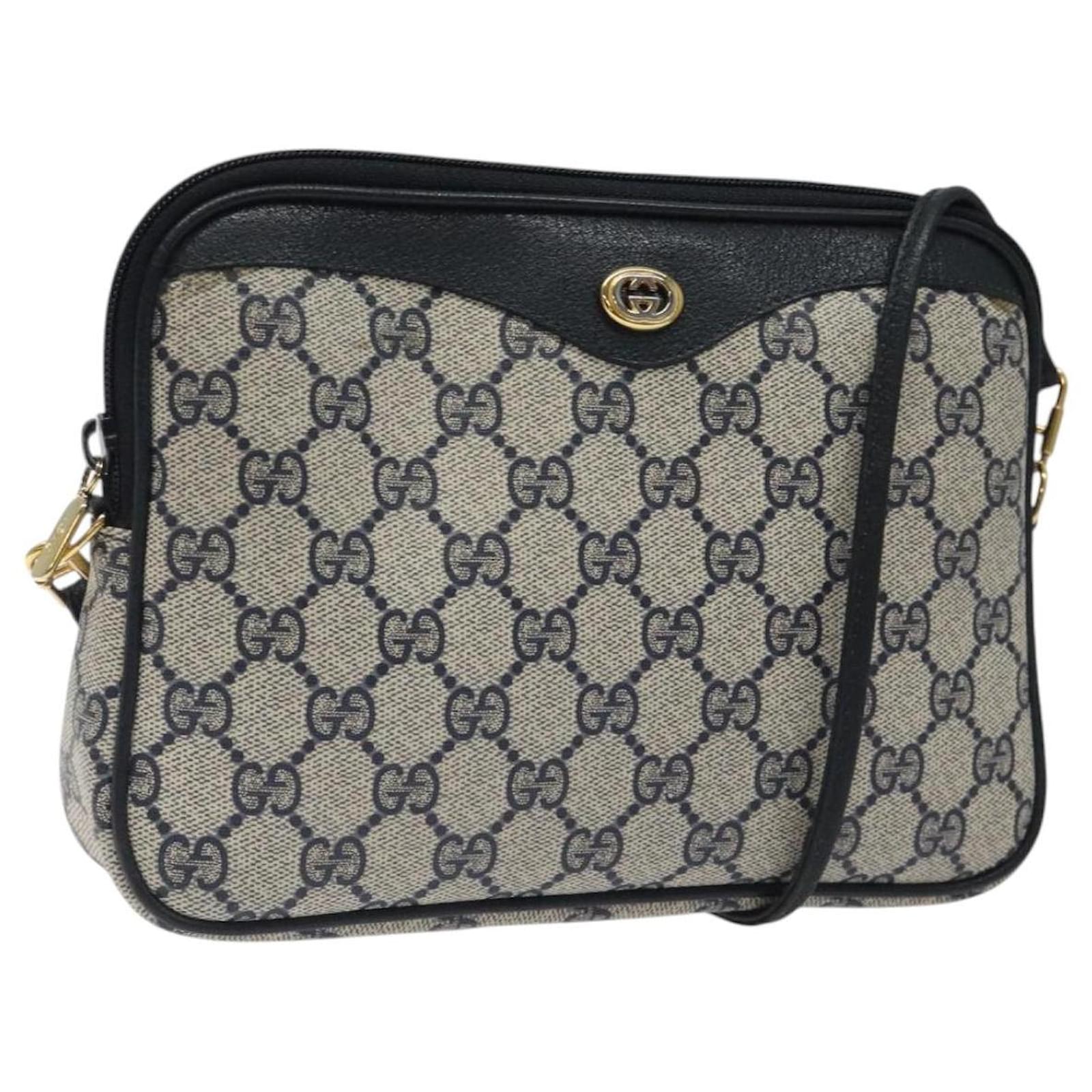 【GUCCI】ショルダーバッグ　GGスプリーム ゴールド金具　ネイビー　自立 GUCCI GG Supreme Shoulder Bag PVC Navy Gold 97 02 068 Auth 117580