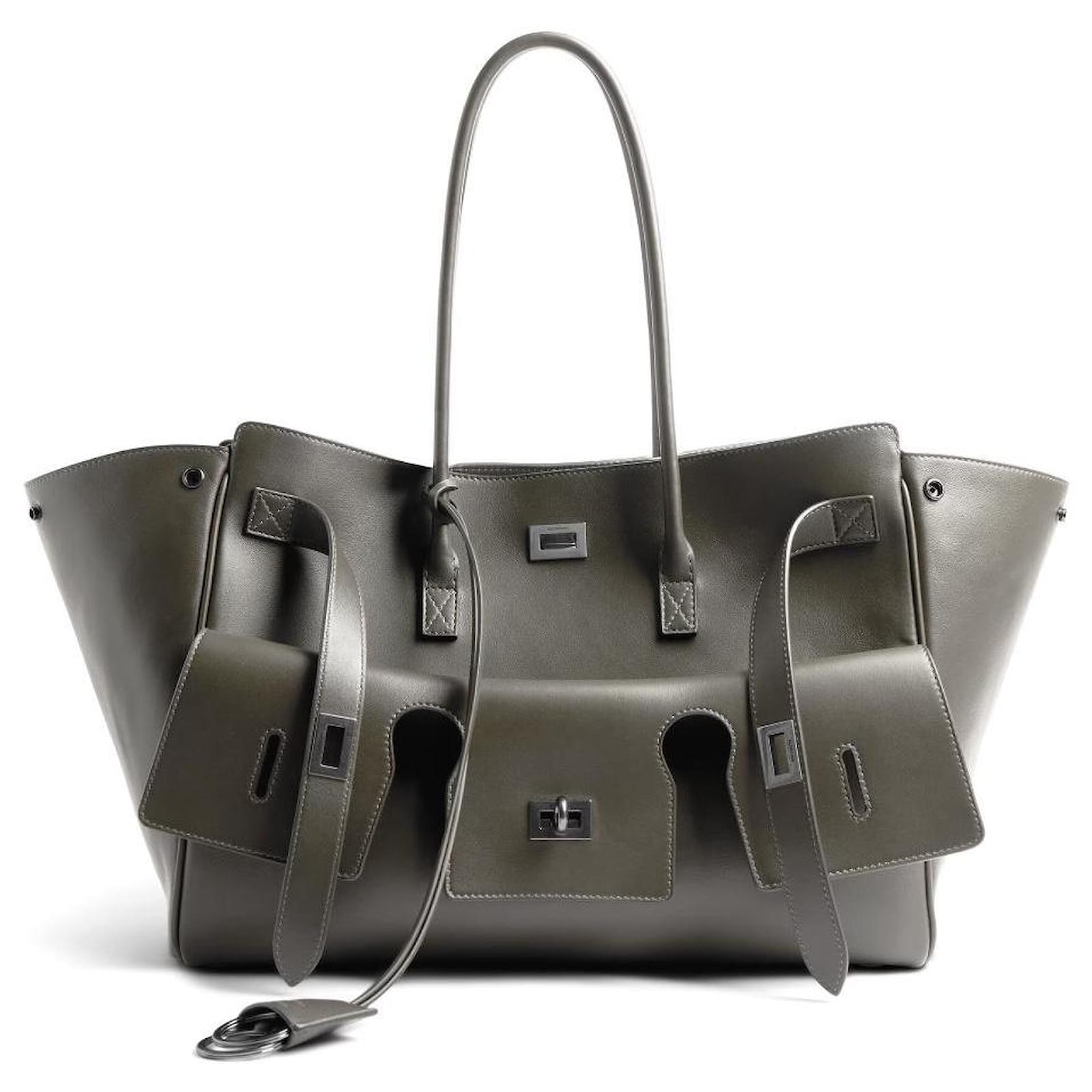 【BALENCIAGA】Carry All Bel Air Medium Handbag カーキ Medium-8054812ABAV6034_F.jpg?v=6