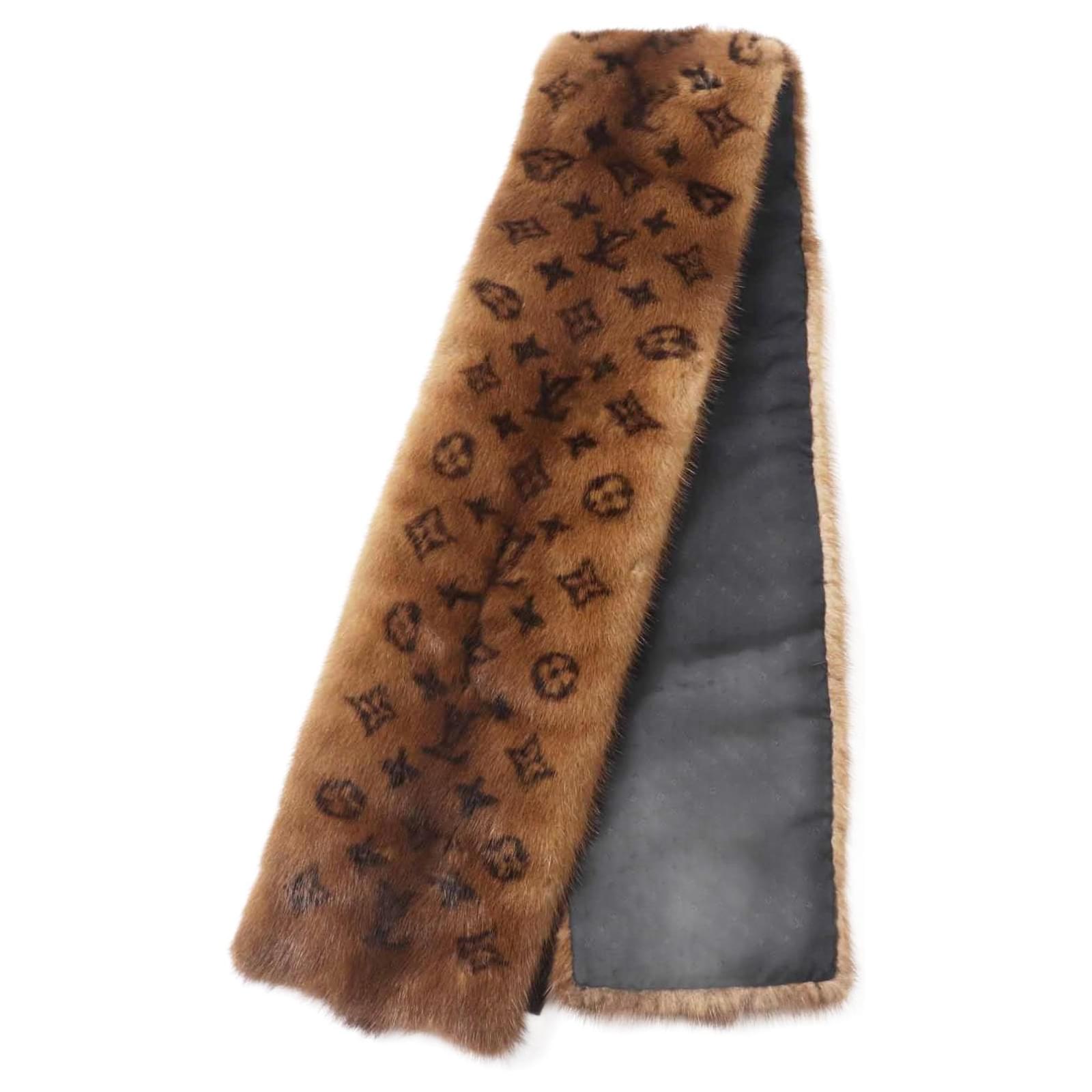 Louis Vuitton Escharpe Vizon Mink Scarf Brown Fur ref.JC2223084