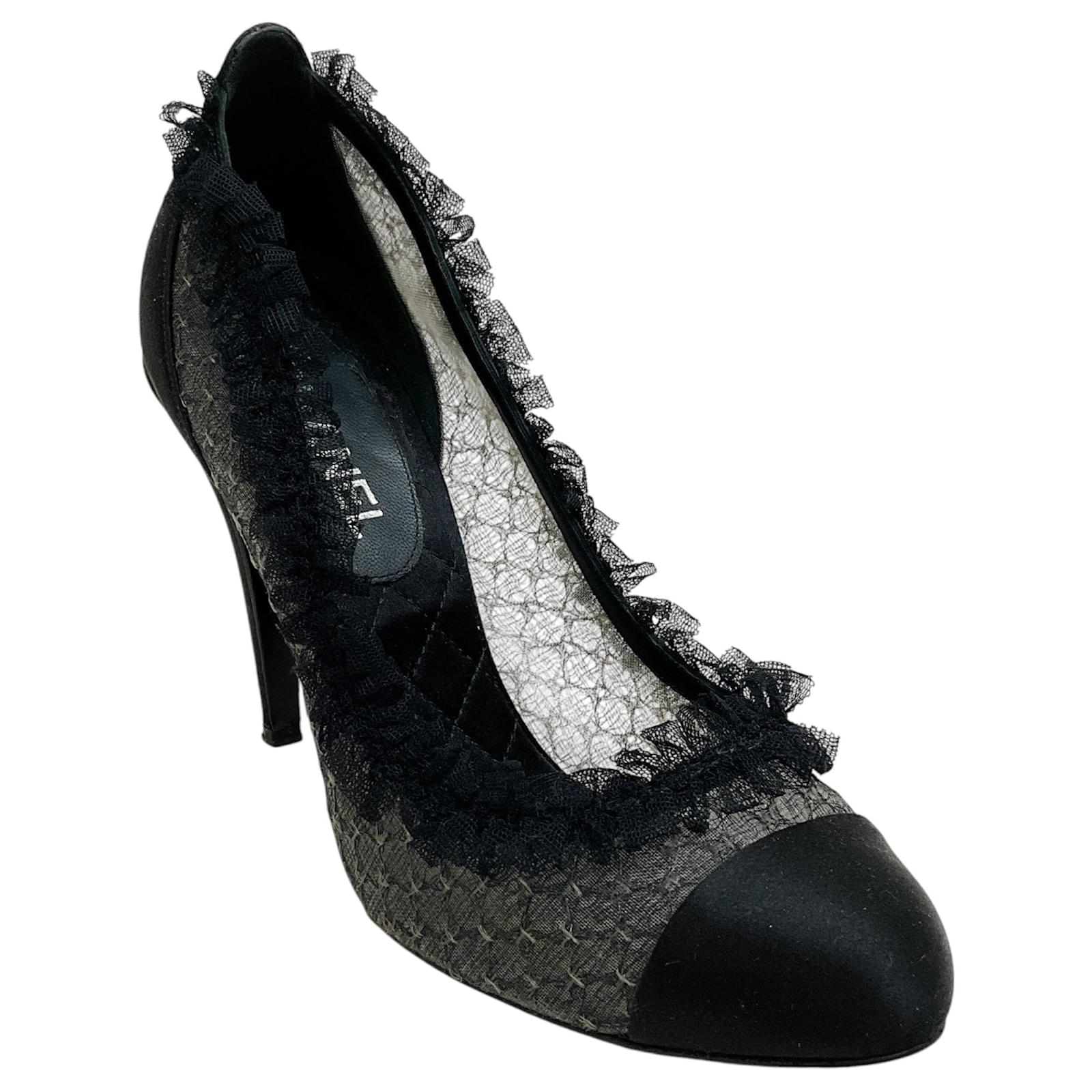 Chanel Black Lace Ruffle Pumps Cloth ref.JC2229718 (Sold) - Joli