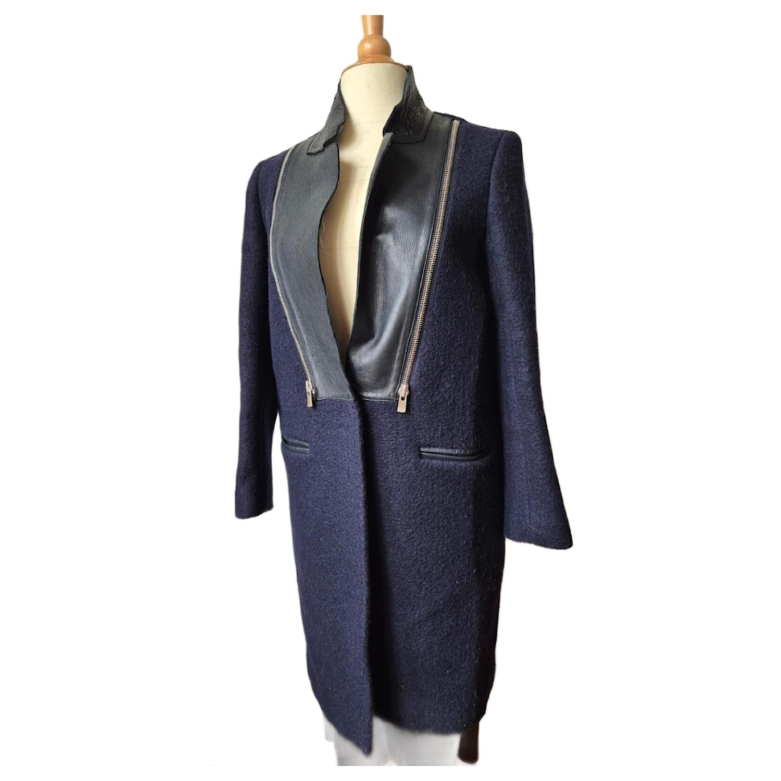 Abrigo Sandro para mujer en muy buen estado Joli Closet