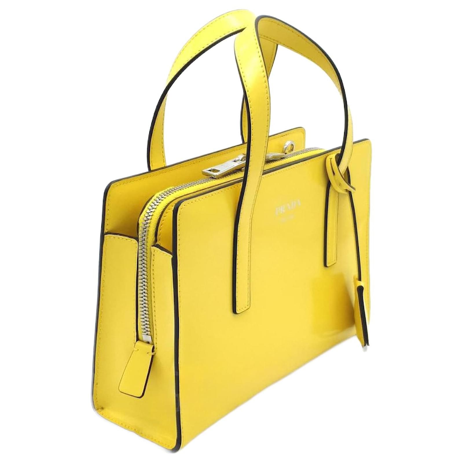 Bag Prada Tasche Samt Prada Wattierte Mini-Tasche Aus Samt Schwarz