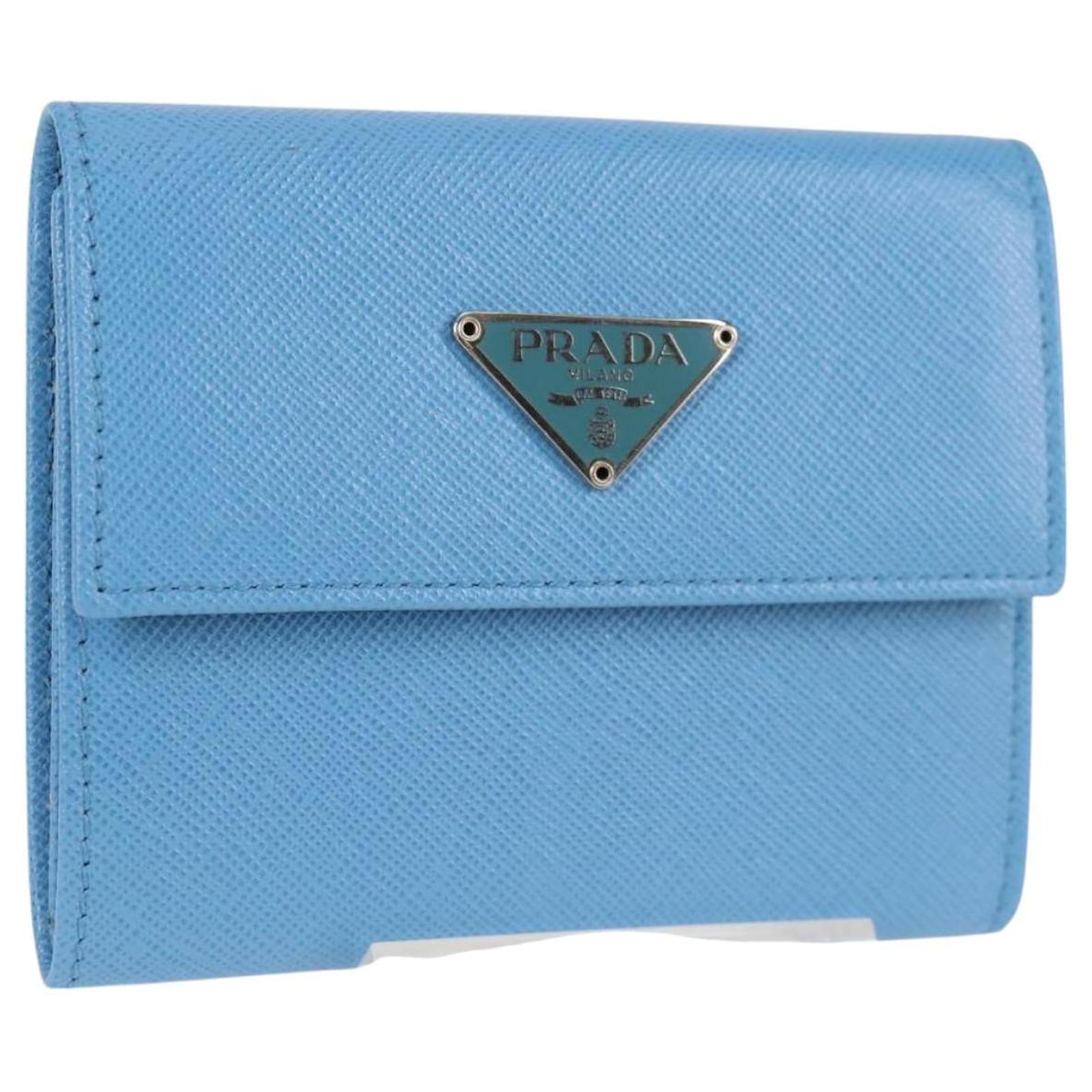Saffiano Portafoglio PRADA in pelle Safiano blu chiaro Auth