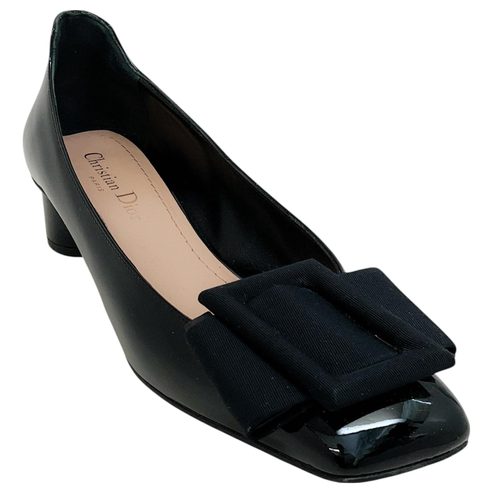 クリスチャンディオール パンプス 37 1/2 ロゴグラム クリスチャンディオール パンプス 37 1/2 ロゴグラム Christian Dior