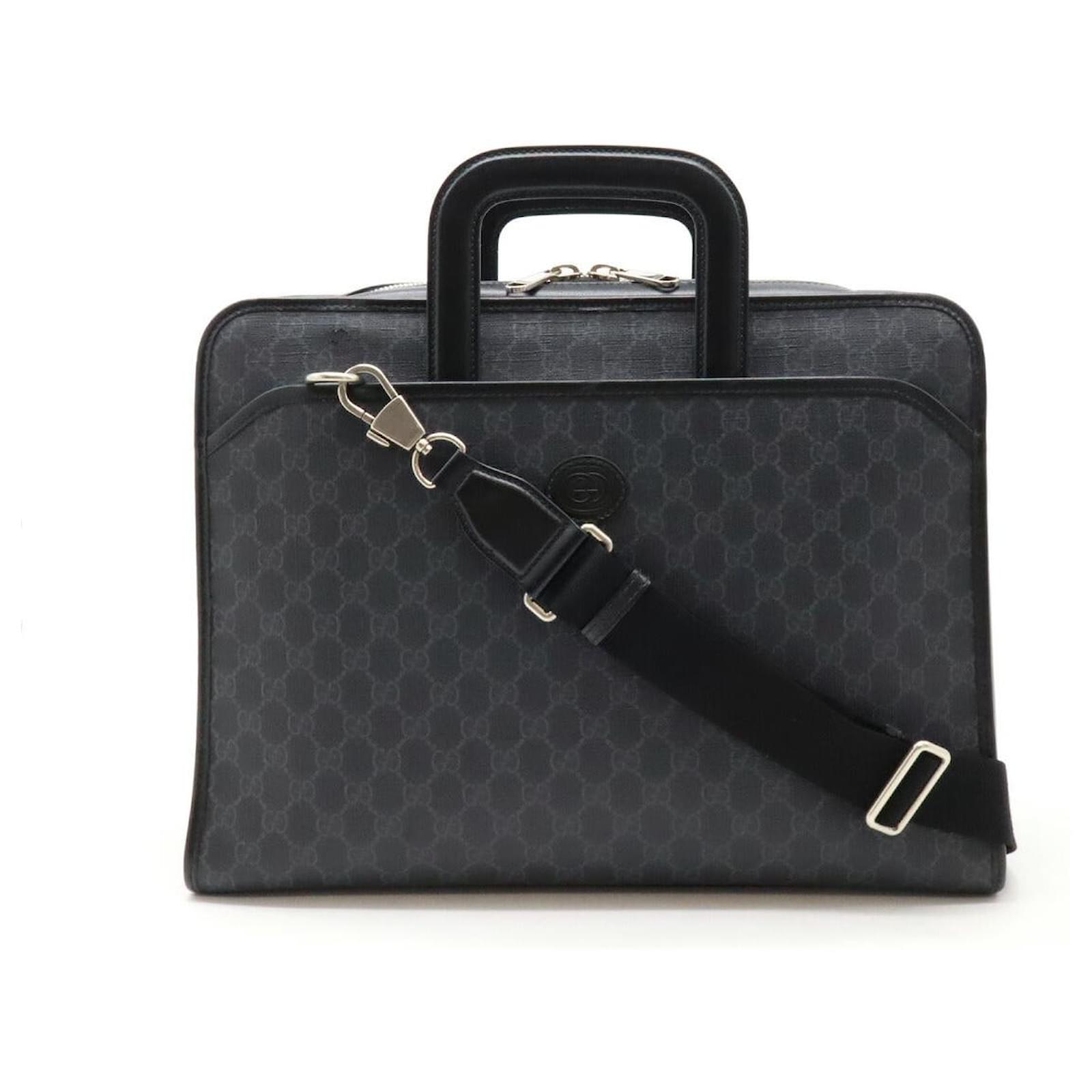 Sacoche en Gucci GG Supreme Cuir Gris Joli Closet