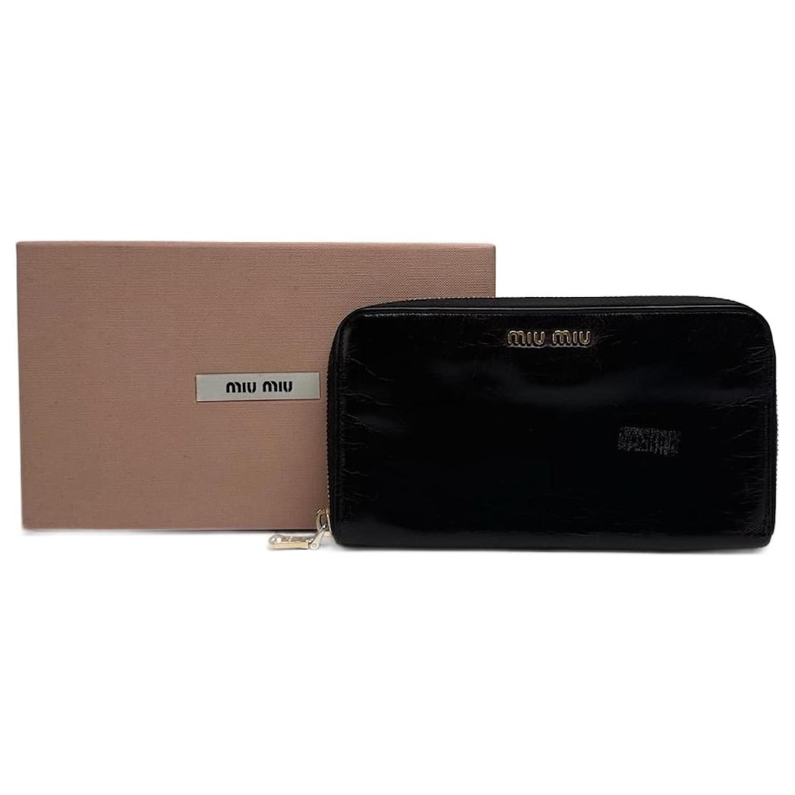 Vintage Miu Miu Leather wallet purple ref.2322605 - Joli Closet
