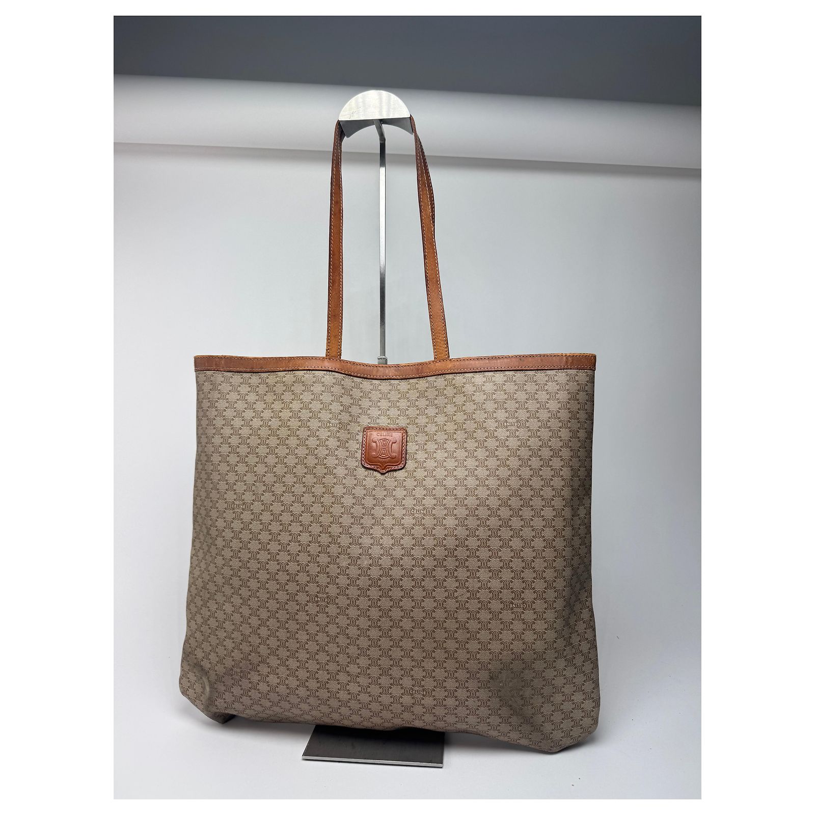 Céline Vintage Celine Triomphe monogram leather big bag beige 