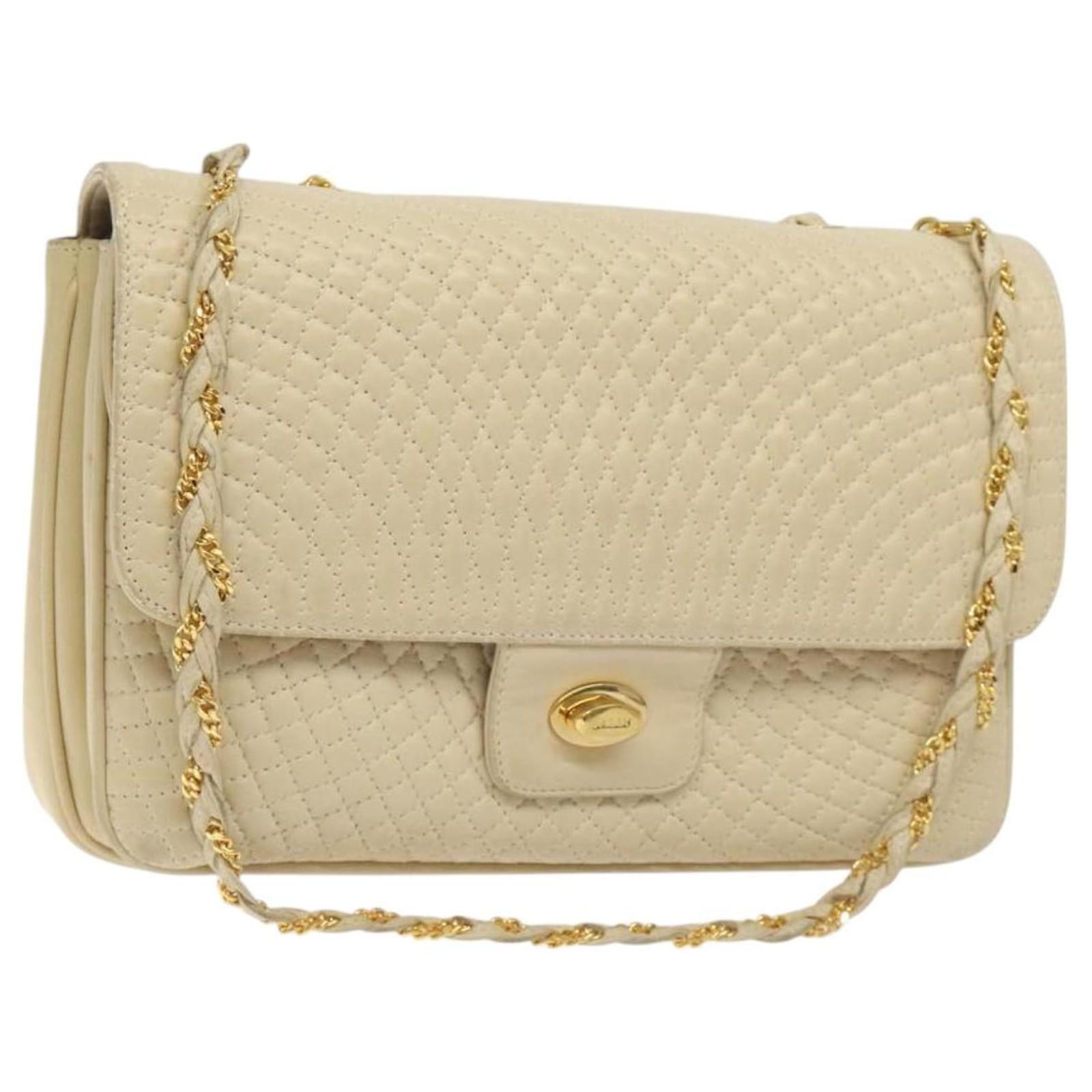 BALLY Quilted Chain Shoulder Bag Leather Beige Auth 100758