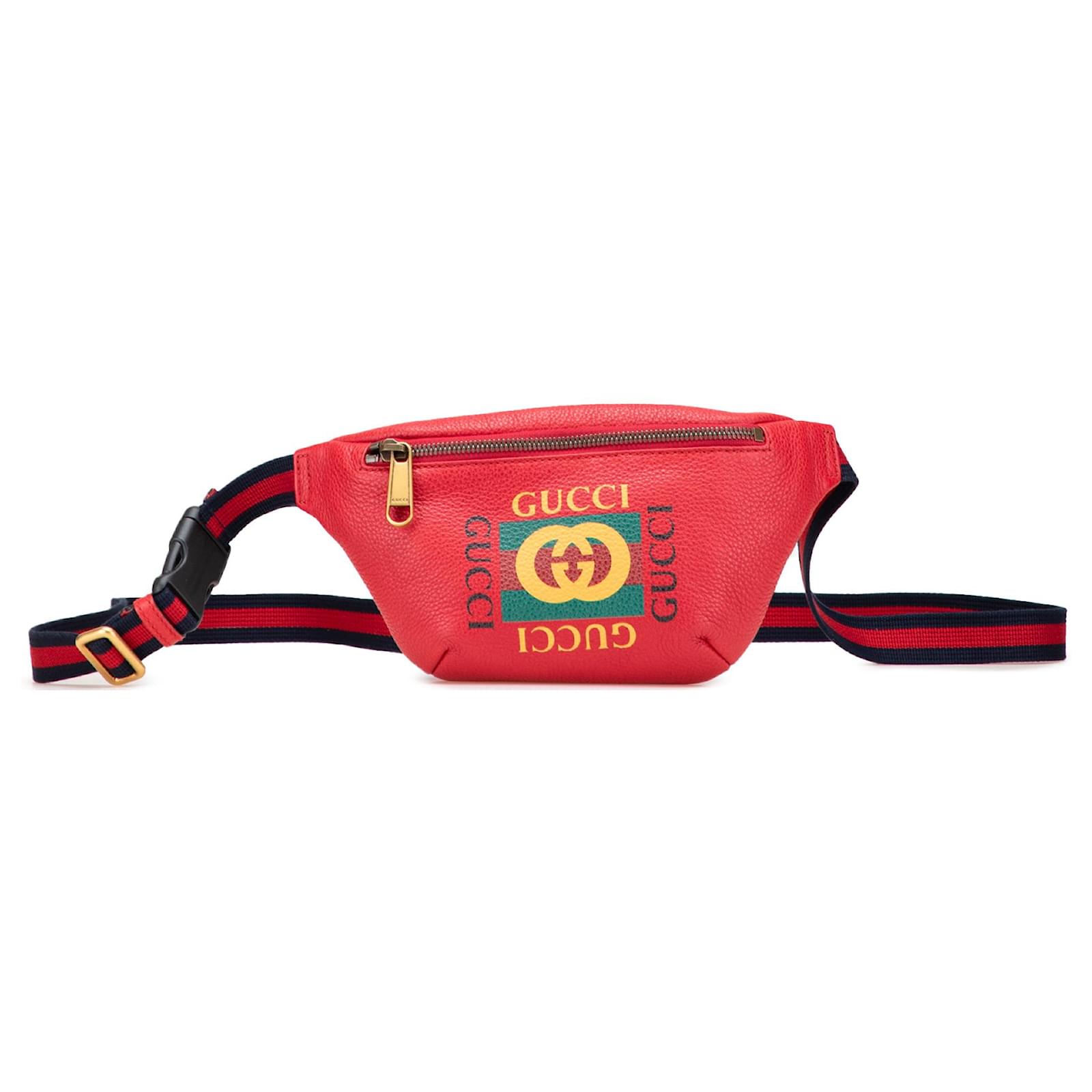 GUCCI(グッチ)☆Gucci Small Logo Leather Belt Bag☆レッド系 Amazon.com: Gucci, Pre-Loved Red Leather Logo Belt Bag Small