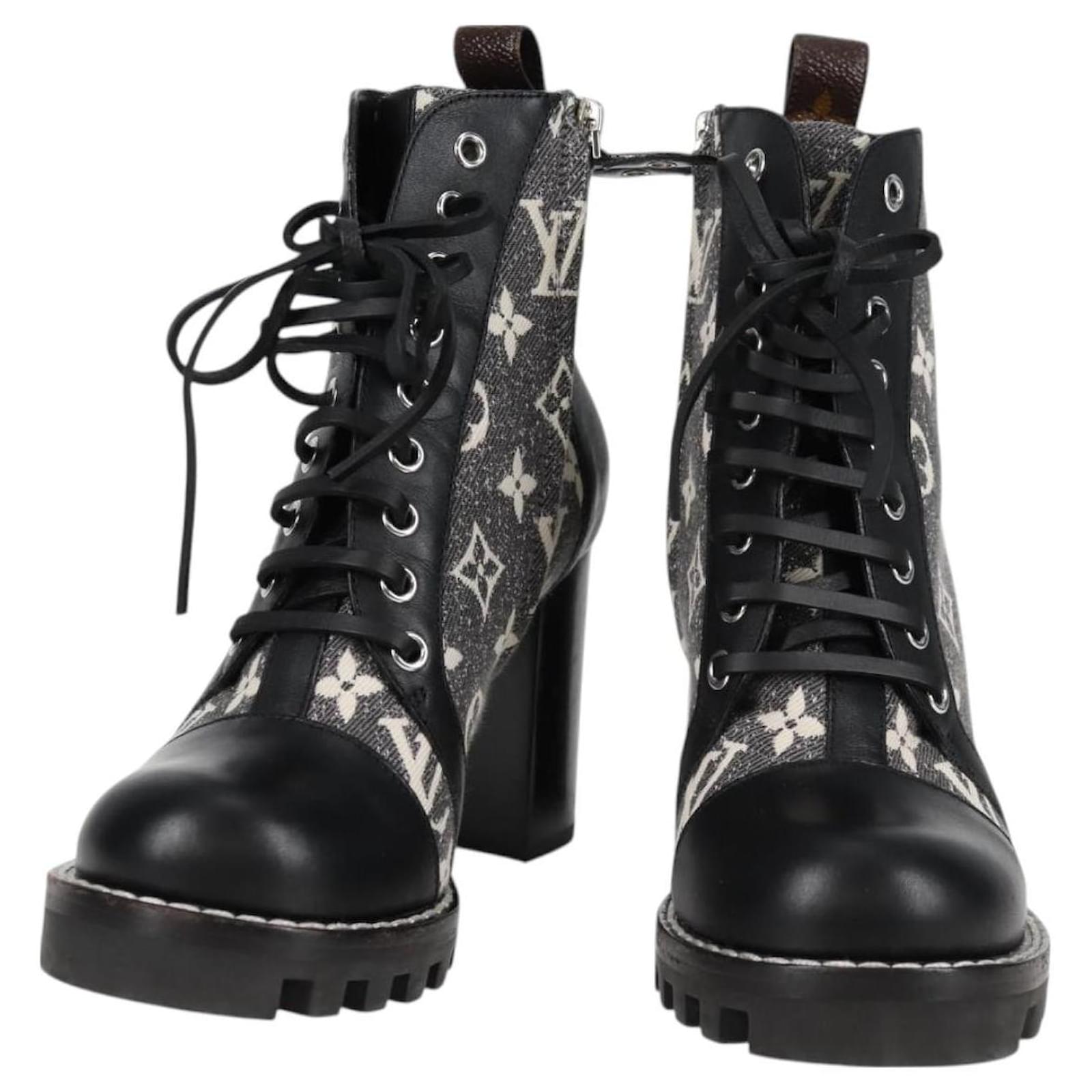 Combat Boots Louis Vuitton Star Trail Ankle Boot Monogram Louis