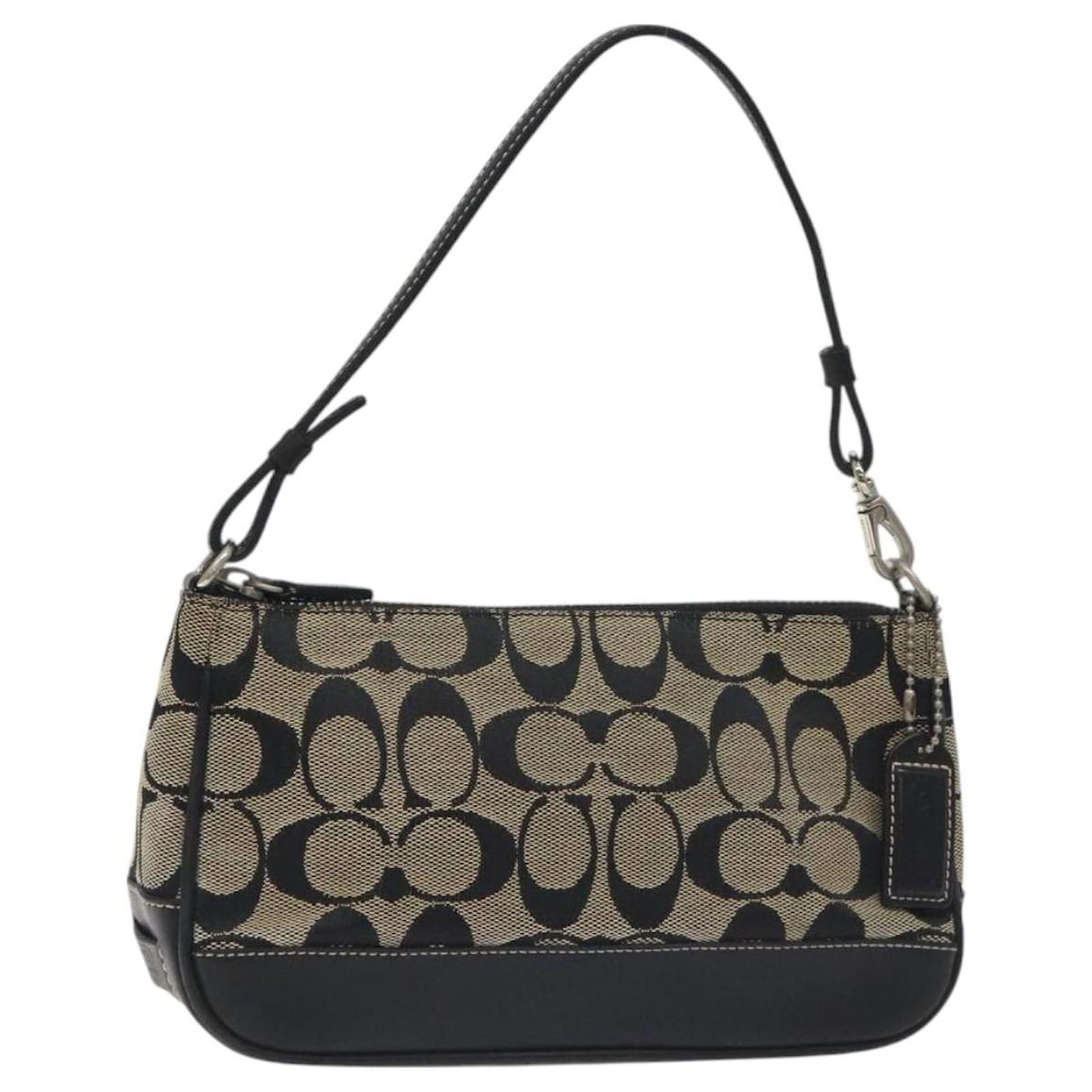 バッグ COACH Signature Pochette Accessory Bag COACH Signature Pochette Accessory Bag