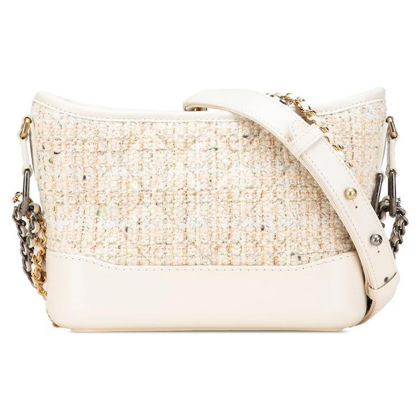 Bolsa de ombro em tweed e couro Chanel Gabrielle de Chanel Branco