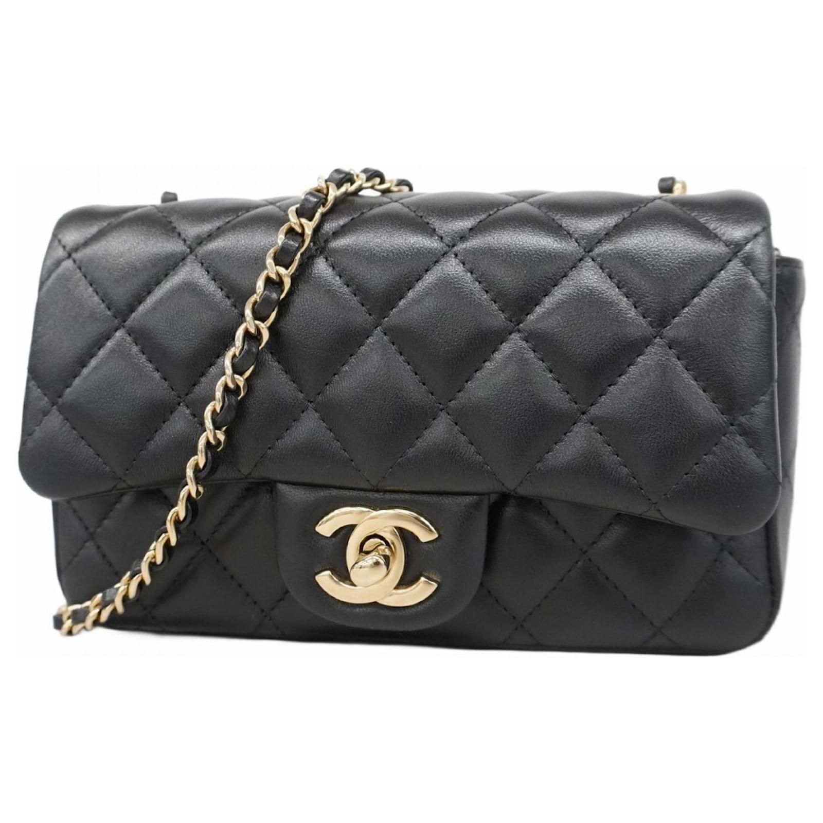 Chanel Black Lambskin Shoulder Bag Leather ref.2345277 - Joli Closet