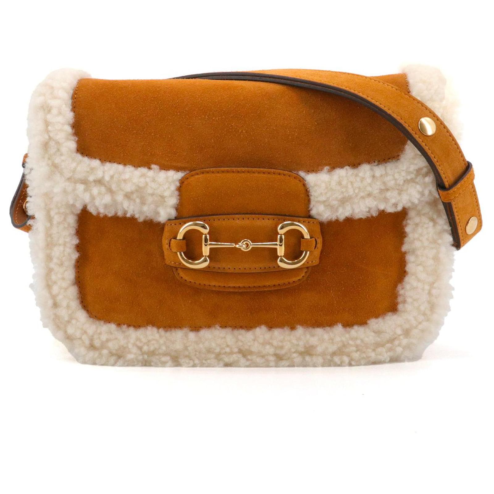 GUCCI Sac à bandoulière Horsebit 1955 Gucci en daim camel et