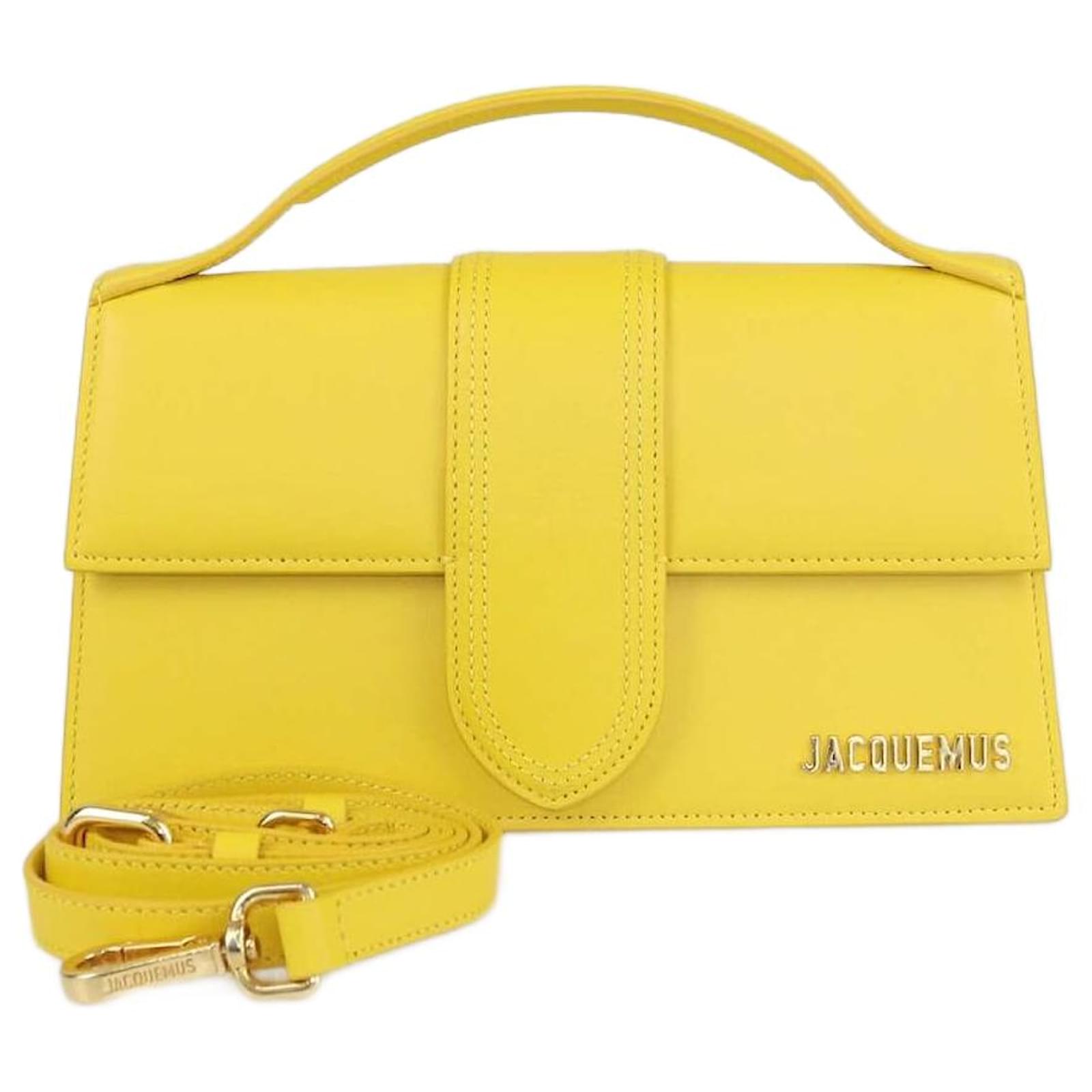 Sac à main Le Grand Bambino jaune de Jacquemus Cuir - Main Image