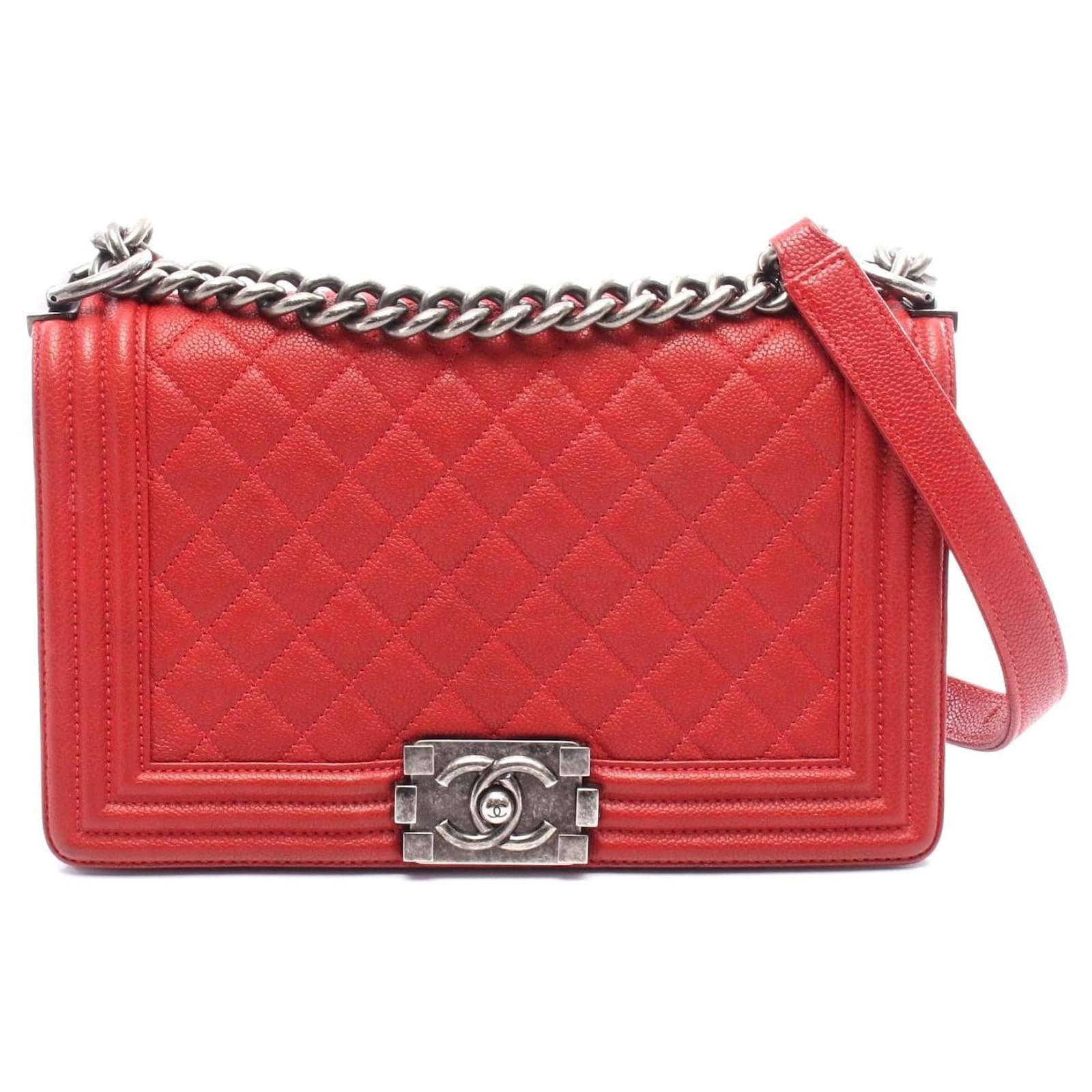 Bolso de Hombro Chanel Boy de Cuero Caviar Rojo Roja Becerro ref