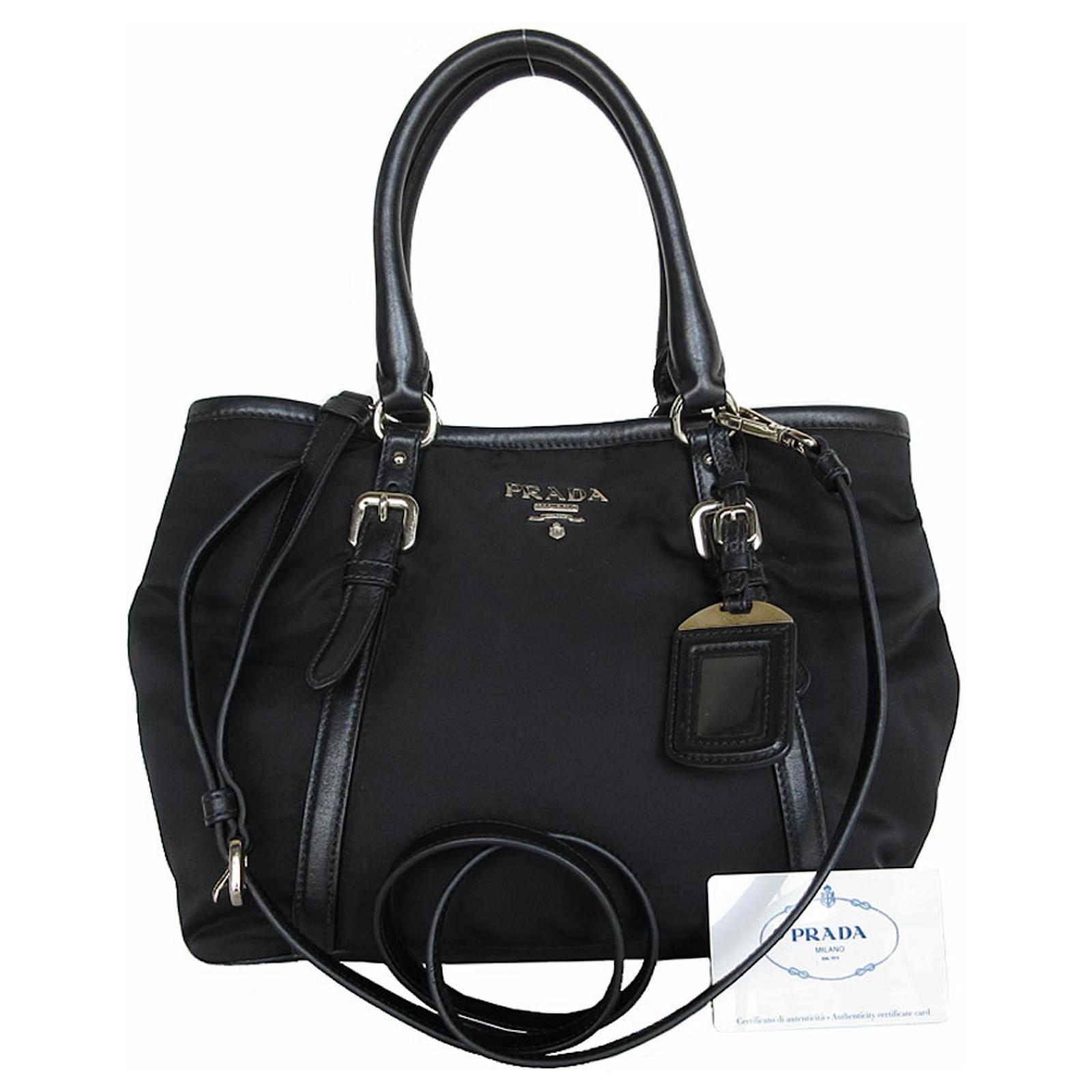 Prada Black Nylon and Leather Handbag ref.2401672 - Joli Closet