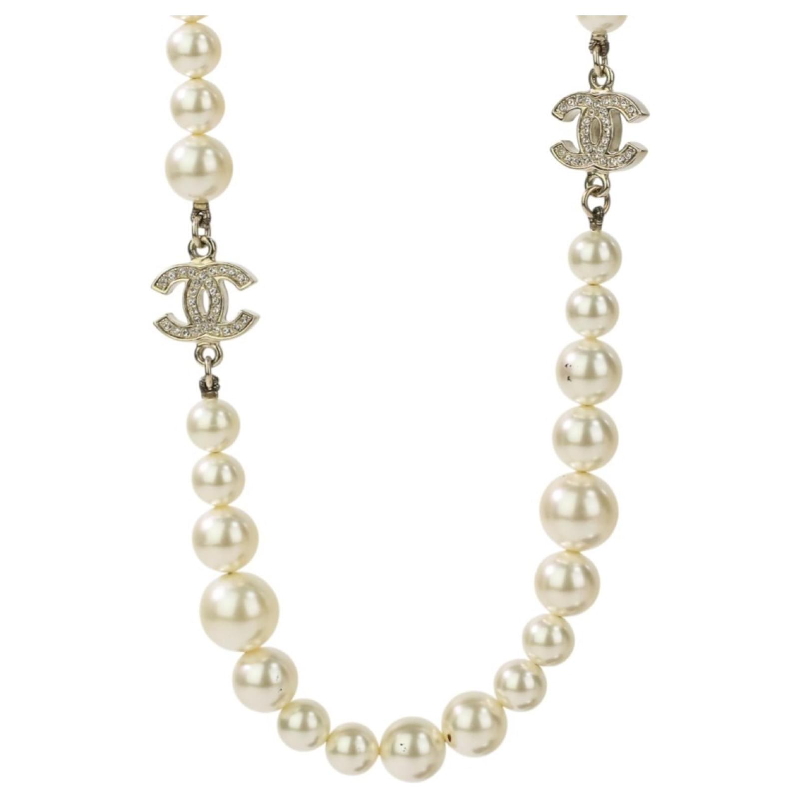 CHANEL Pearl and Stone Coco Mark Long Necklace Golden Cream ref