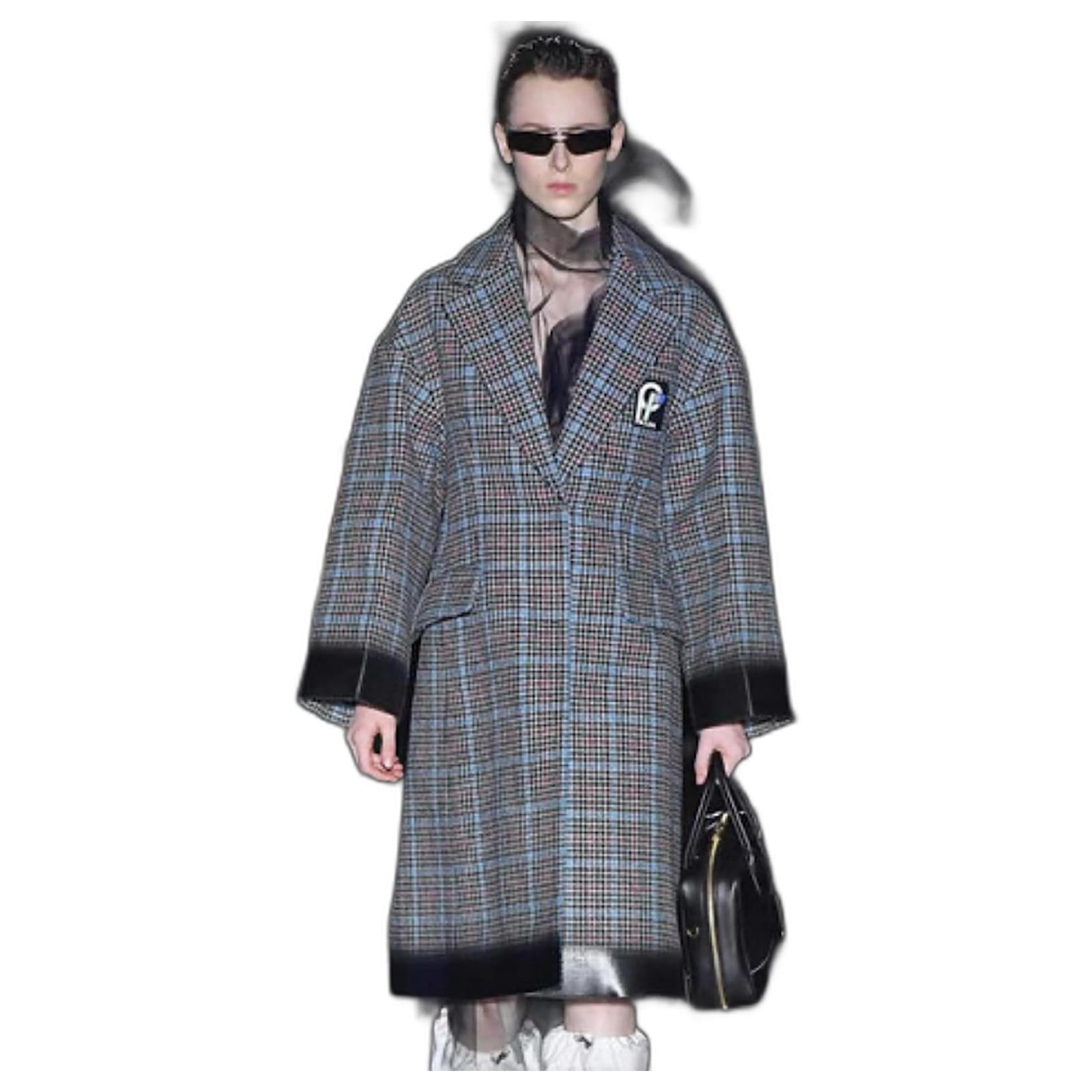 Prada Fall 2018 Plaid PVC Painted Bow Back Coat Brown Wool ref