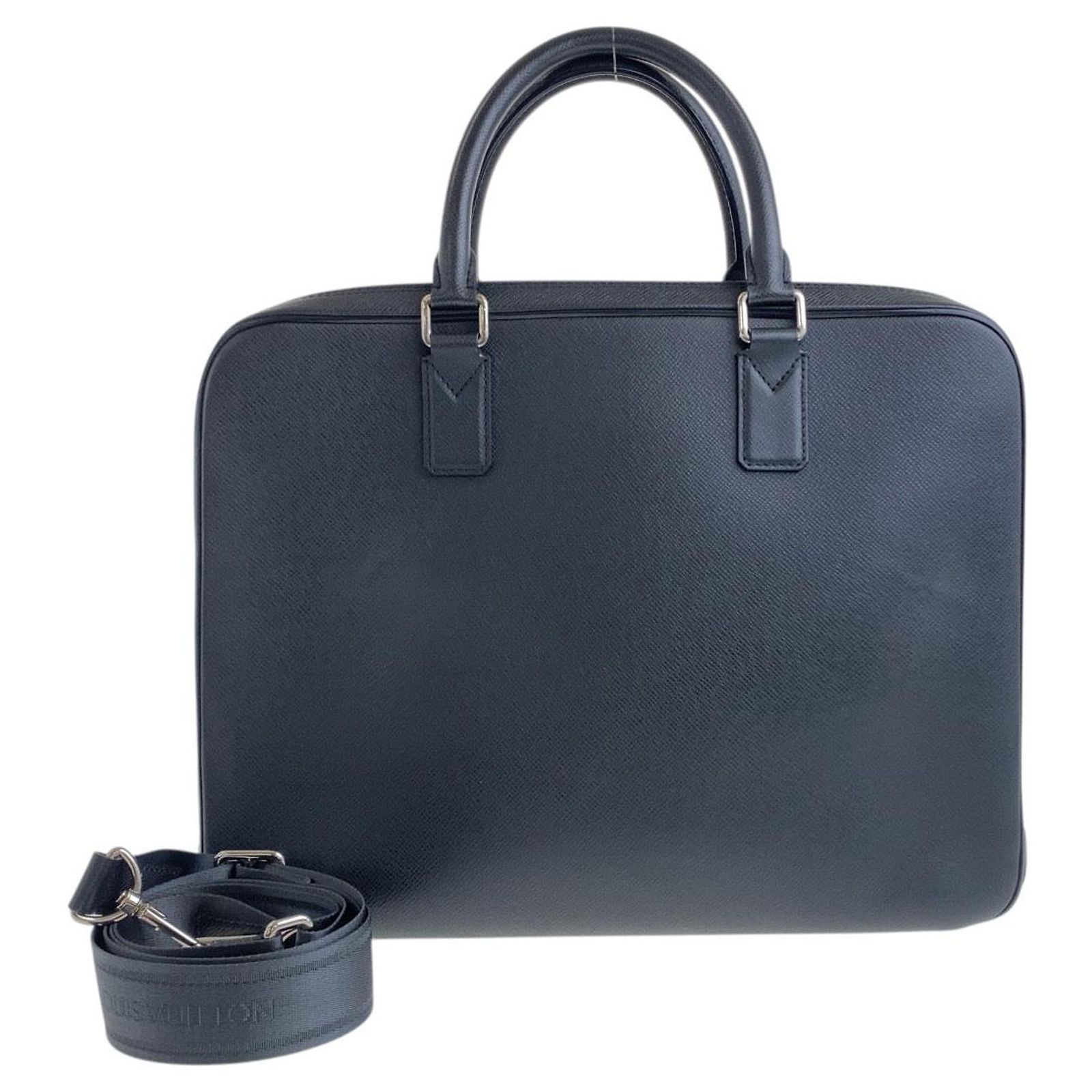 Louis Vuitton Neo Igor Taiga 2way Briefcase Grey Leather ref 