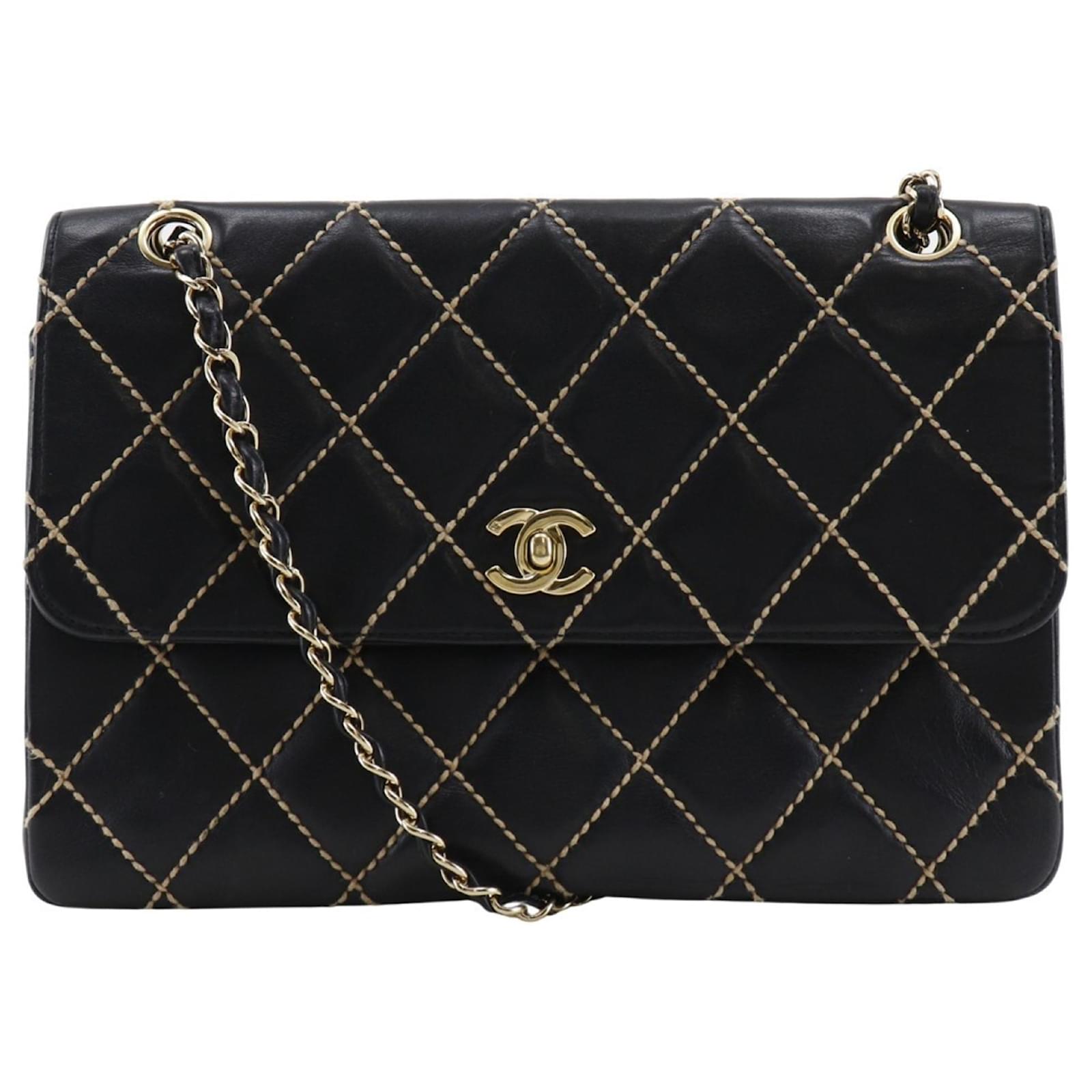 Chanel Wild Stitch Shoulder Bag Black Leather ref.2417468 - Joli