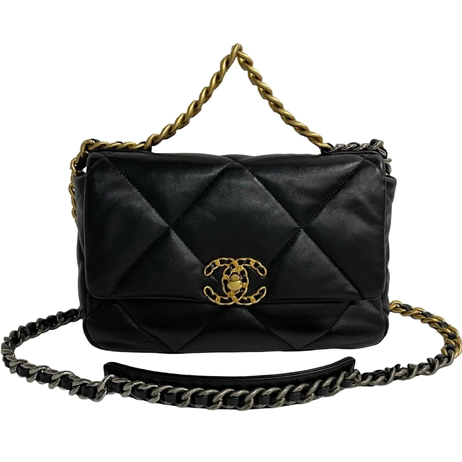 Chanel 19 Matelasse Lambskin Handbag Black Leather ref.JC2418824