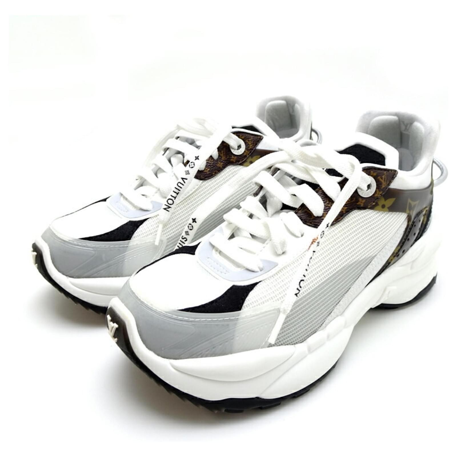 Louis Vuitton Run 55 Line Sneakers Brown Black White Monogram ref