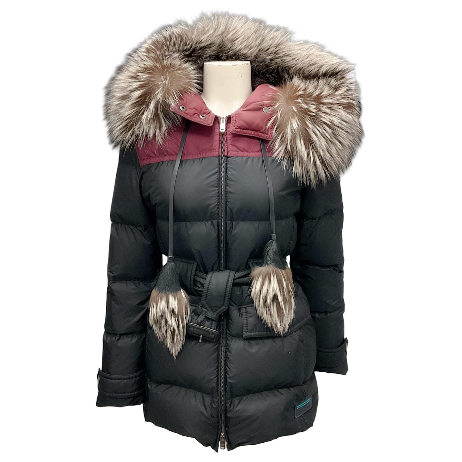Prada Black / Burgundy 2017 Fox Fur Trimmed Puffer Jacket ref