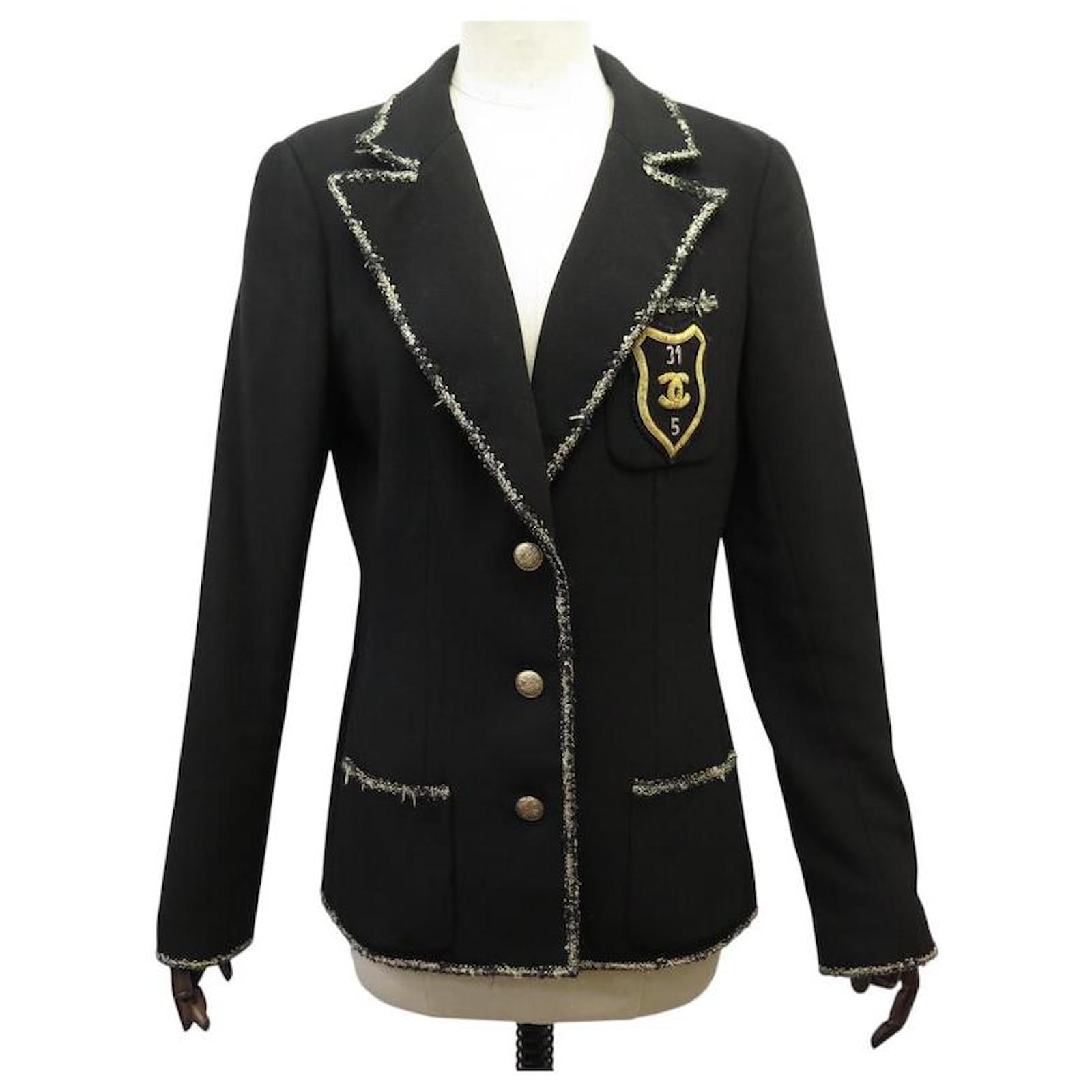 RARE CHANEL JACKET WITH LOGO PATCH SIZE 40 M THE DEVIL WEARS PRADA
