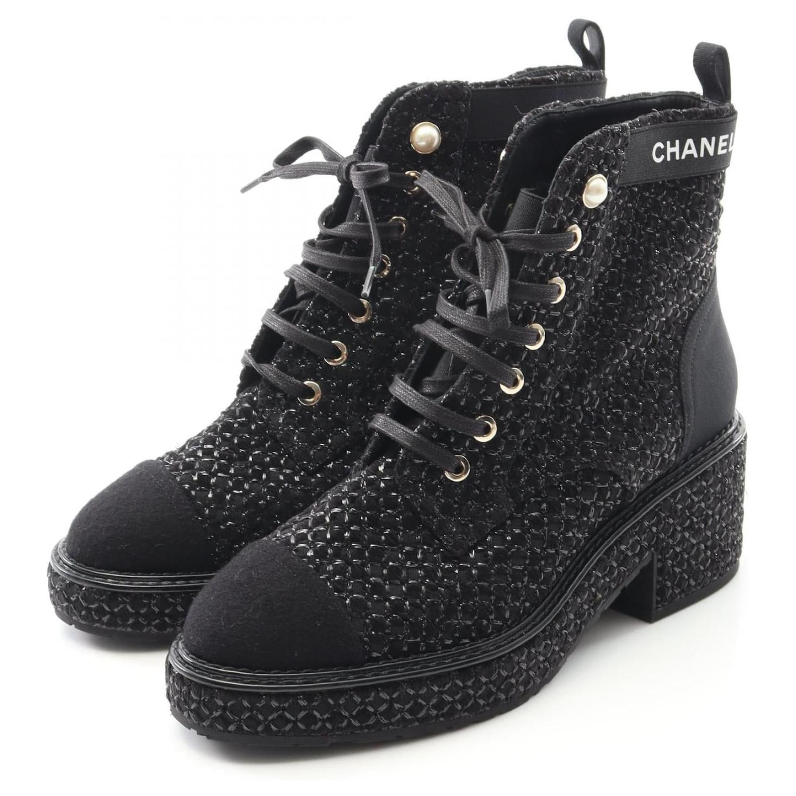 Botas de tela con perlas falsas Chanel G38514 Negro Paño ref
