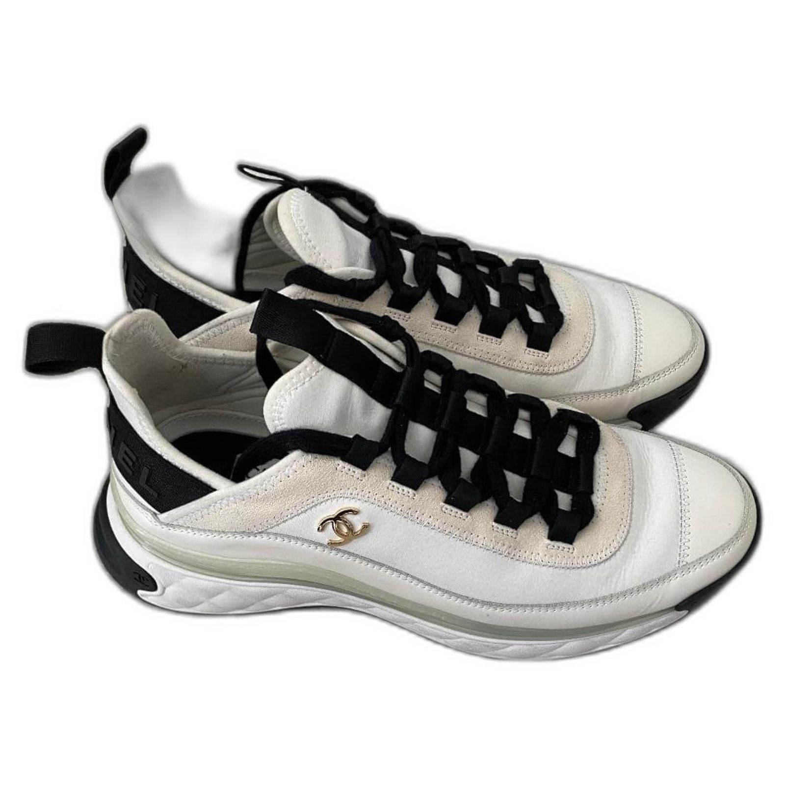 Chanel Sneaker White Black Leather ref.2446706 - Joli Closet