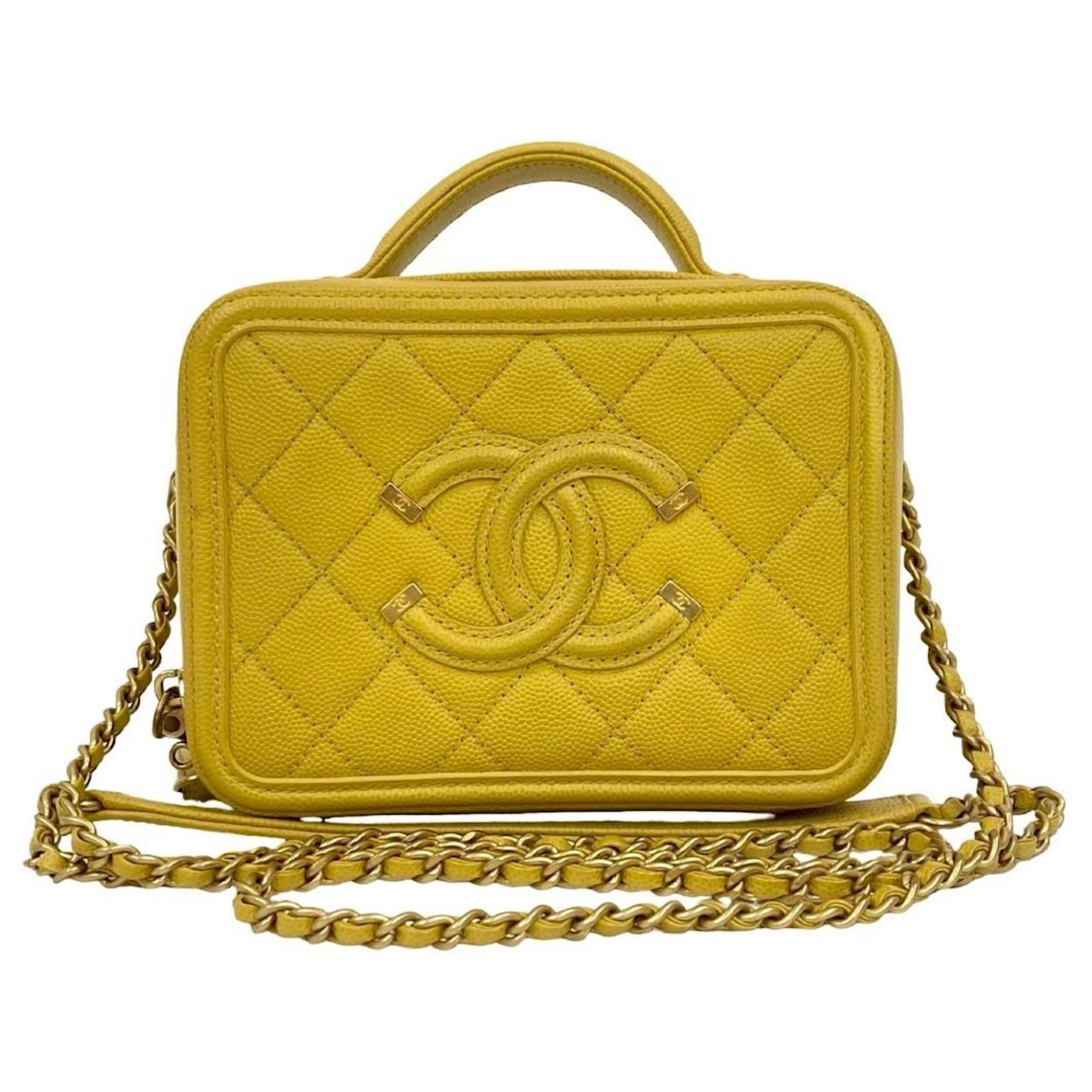 Sac à bandoulière en cuir caviar avec figurine CC Coco Mark de