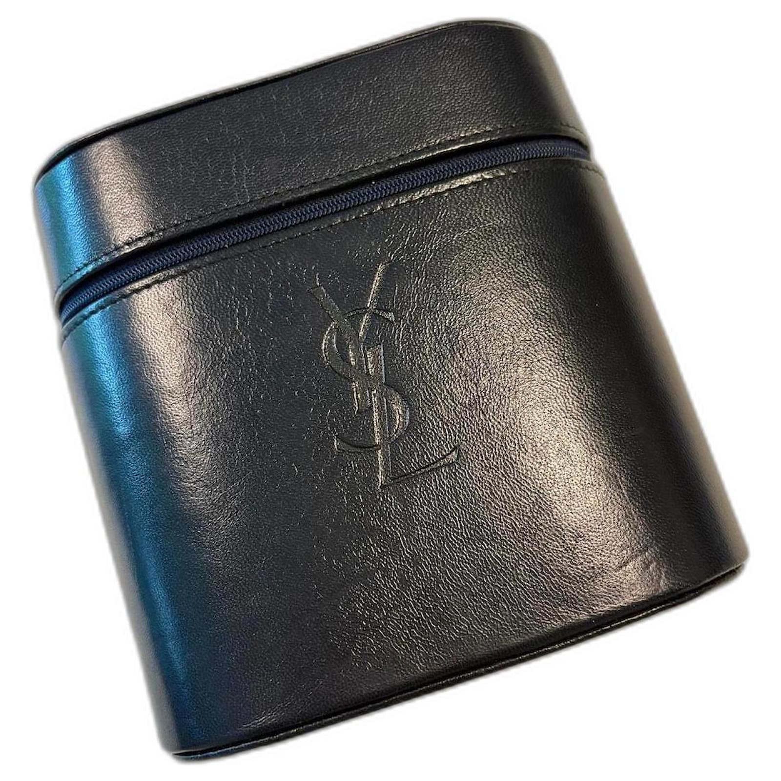 Yves Saint Laurent Monederos, carteras, estuches Azul marino Cuero