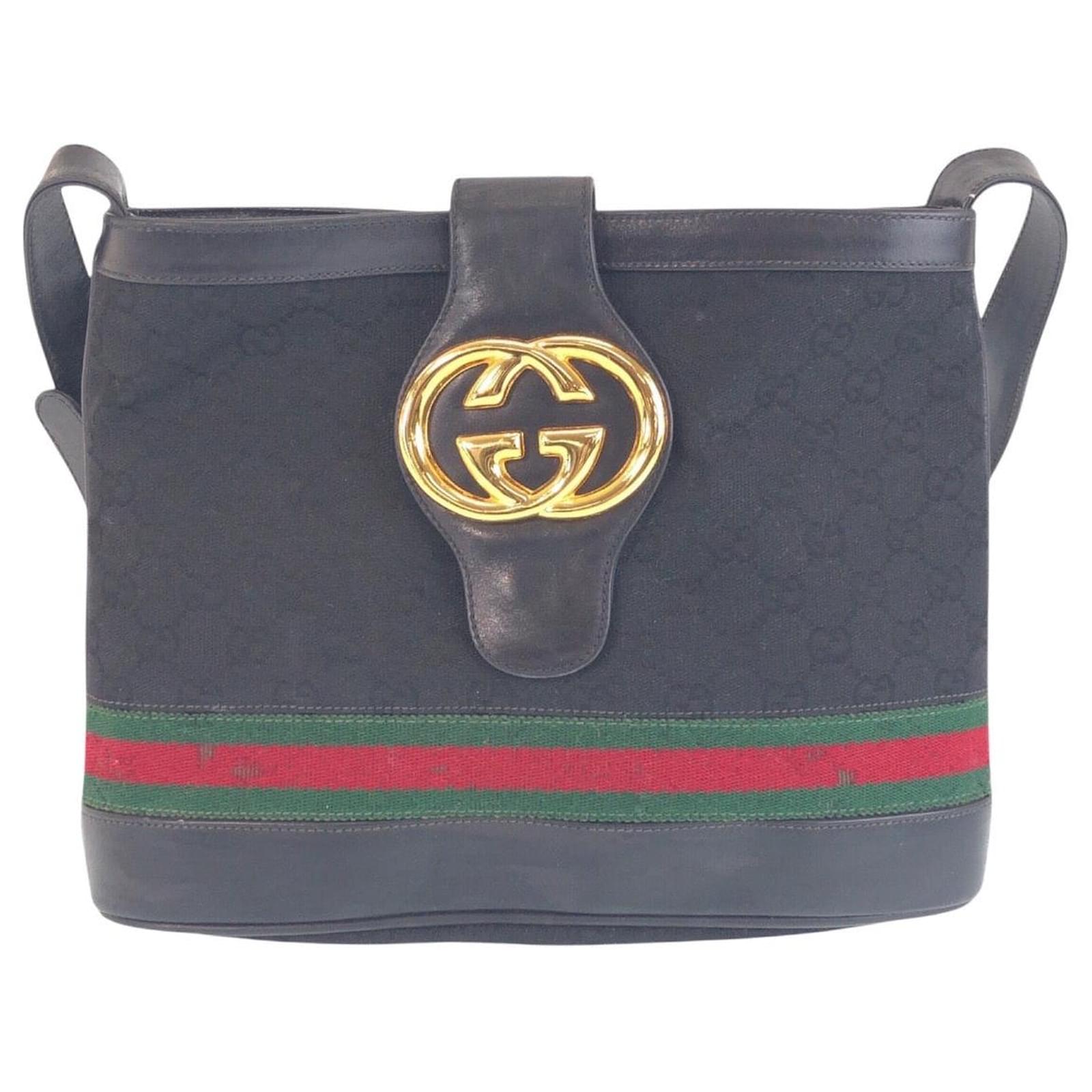 Gucci Vintage Interlocking Shoulder Bag Black ref.2466188 - Joli 