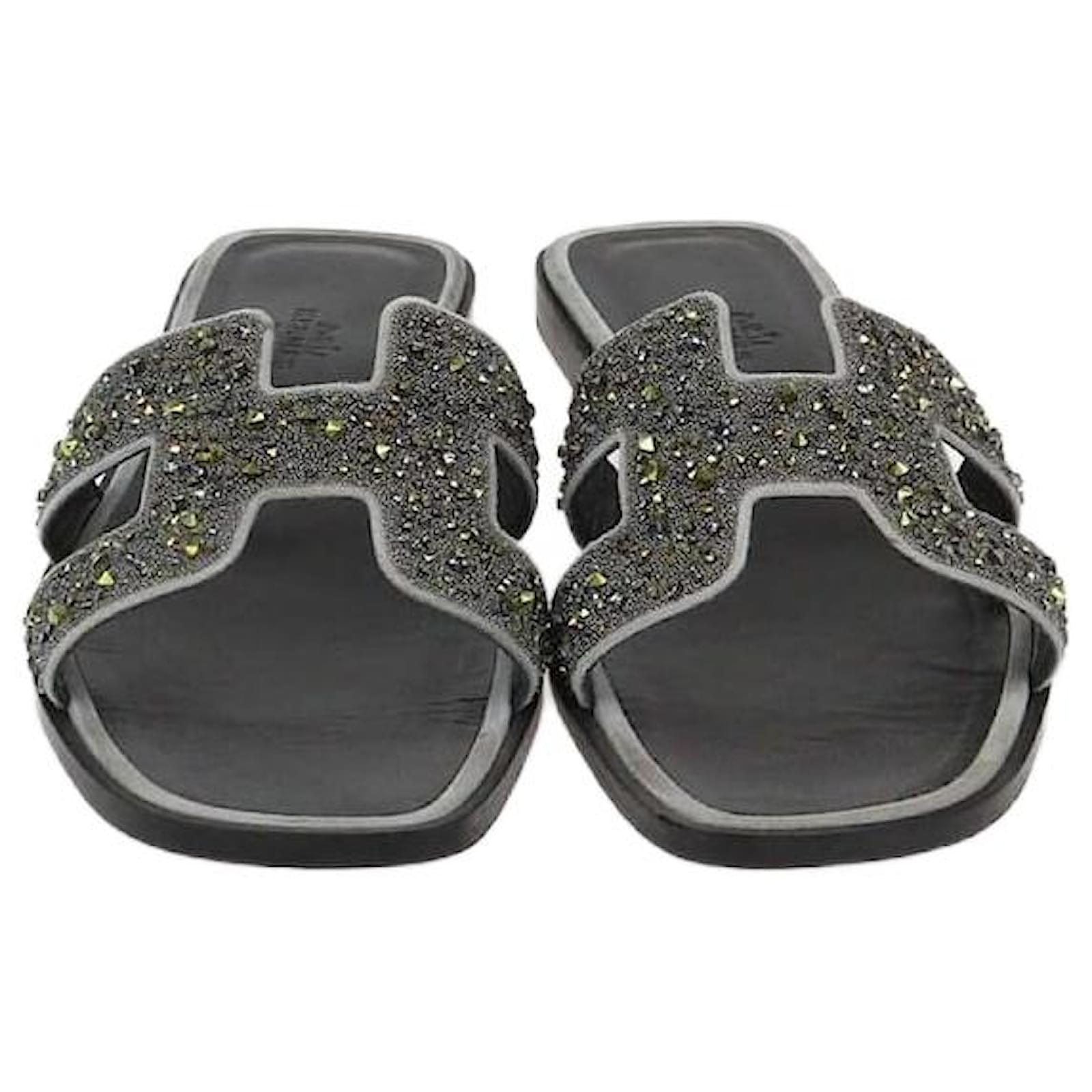 Hermès Hermes Black/Grey Oran Rhinestone Embellished Flat Sandals