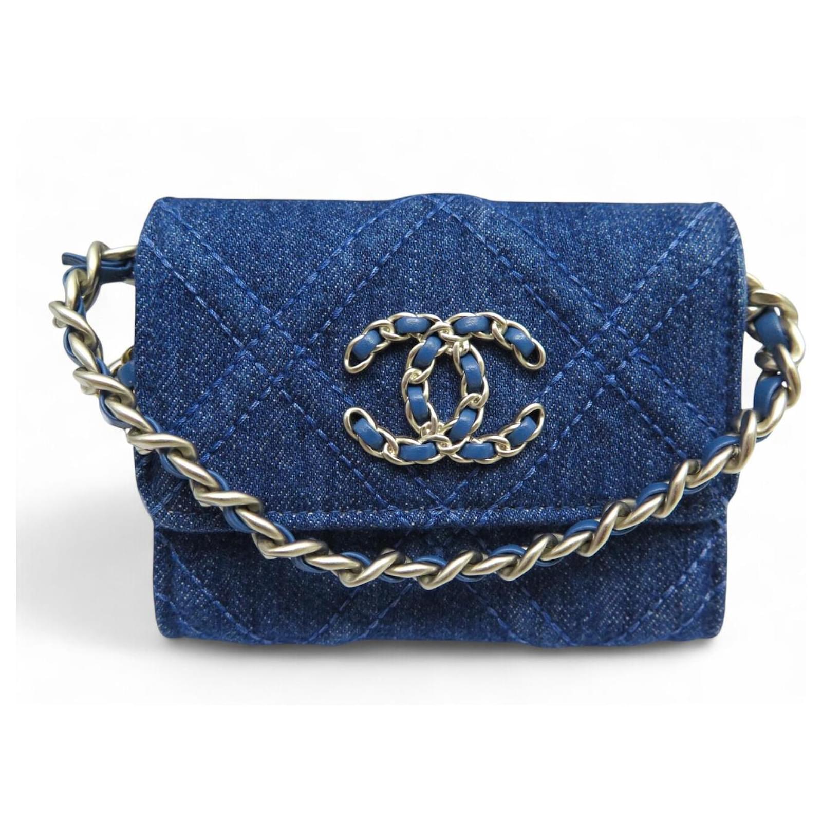 NEUE CHANEL WALLET ON CHAIN 19 DENIM GEPOLSTERTES HANDTASCHE Blau