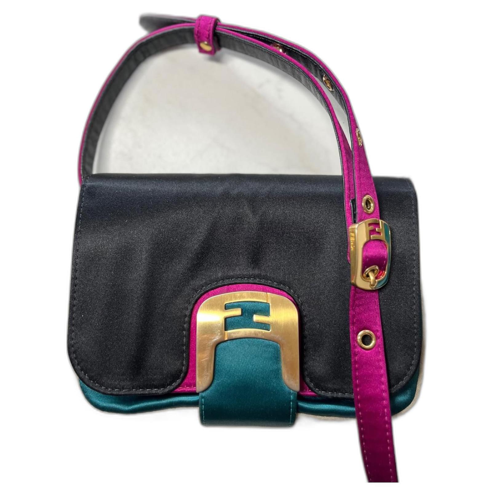 Fendi Chameleon Beiger Color-Block Satin- und Leder-Baguette