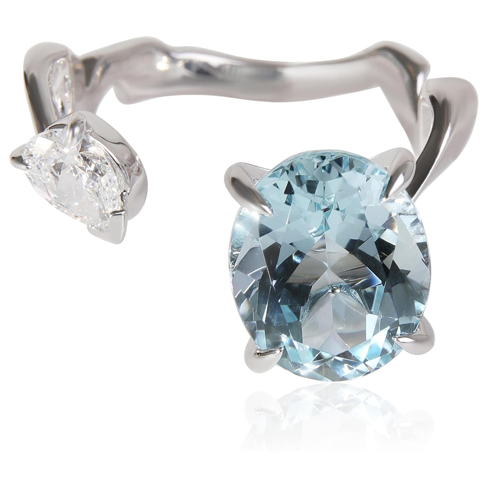 Christian Dior Dior Diorama Precieuse Diamond Aquamarine Ring in