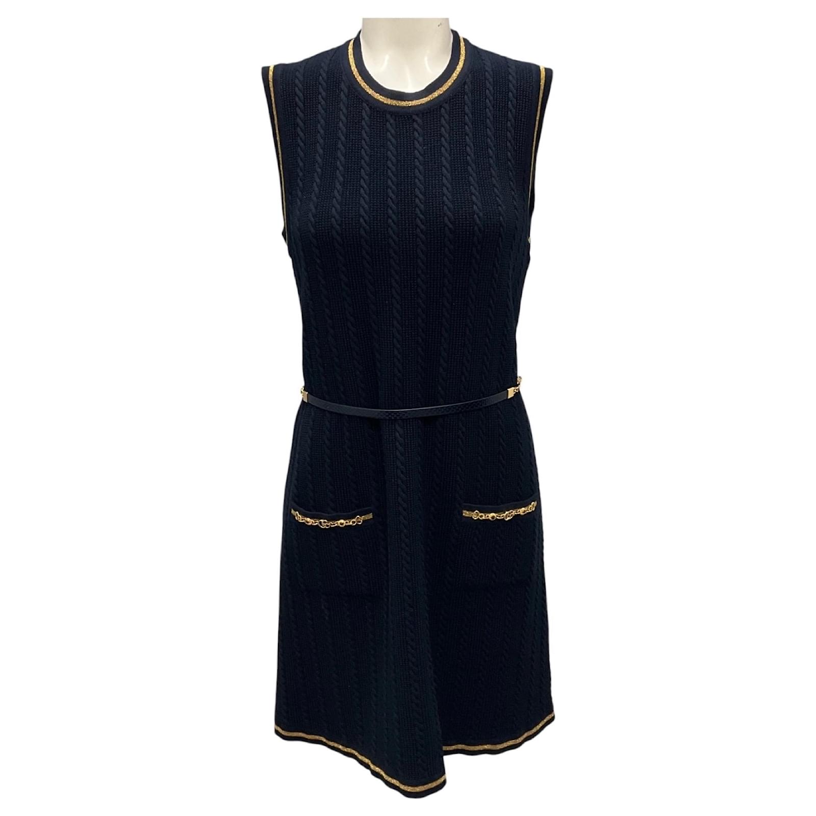 Gucci Navy / Gold 2021 Boundless Overture Series GG Sleeveless Knit Dress Navy blue Wool ref.JC2516244 (Sold) - Joli Closet Gucci Navy / Gold 2021 Boundless Overture Series GG Sleeveless Knit Dress Navy blue Wool ref.JC2516244 (Sold) - Joli Closet