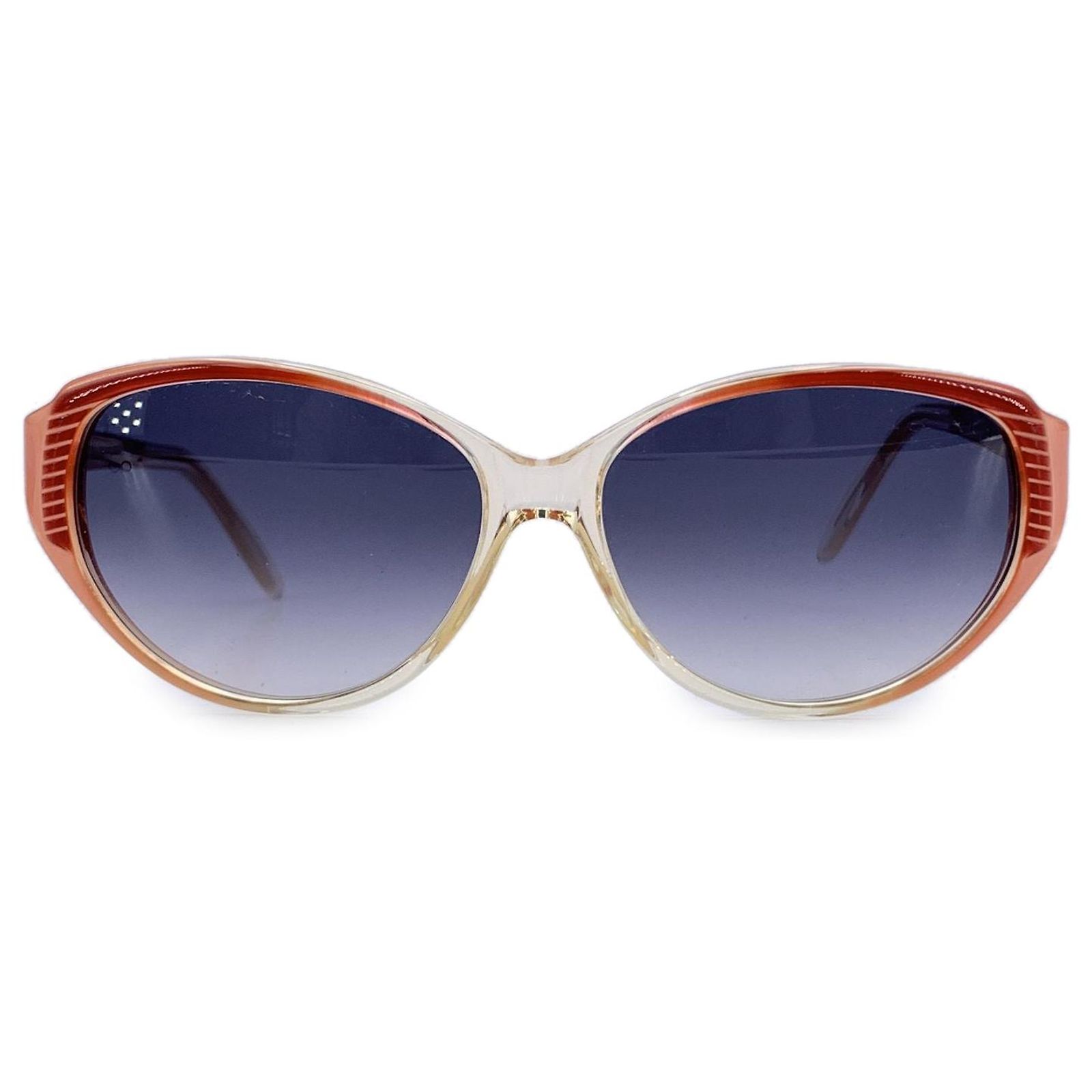 Yves Saint Laurent Vintage Plastic Sunglasses Sunglasses Yves Saint Laurent Black in Plastic - 56177461 main image 4