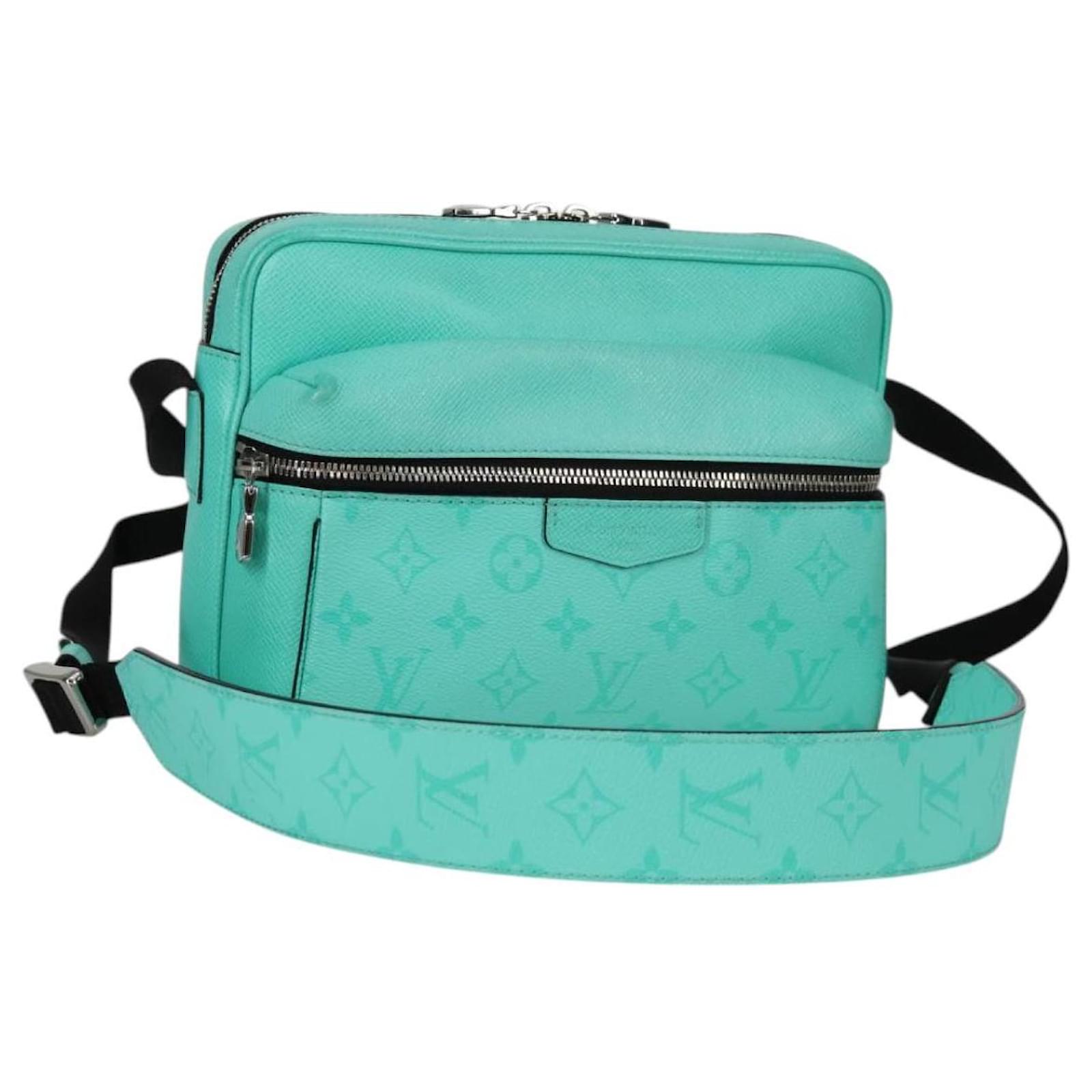 LOUIS VUITTON Taiga Lama Monogram Outdoor Messenger PM Bag M30241