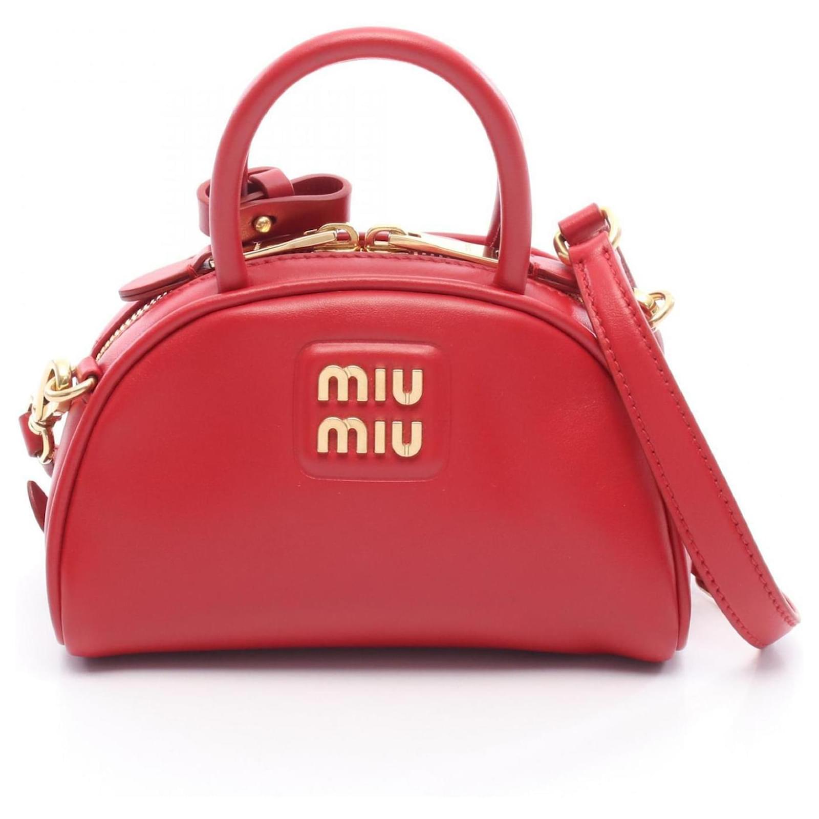 MIU MIU レコード 非売品ノベルティ Miu Miu Leather Trick - Pink | Editorialist