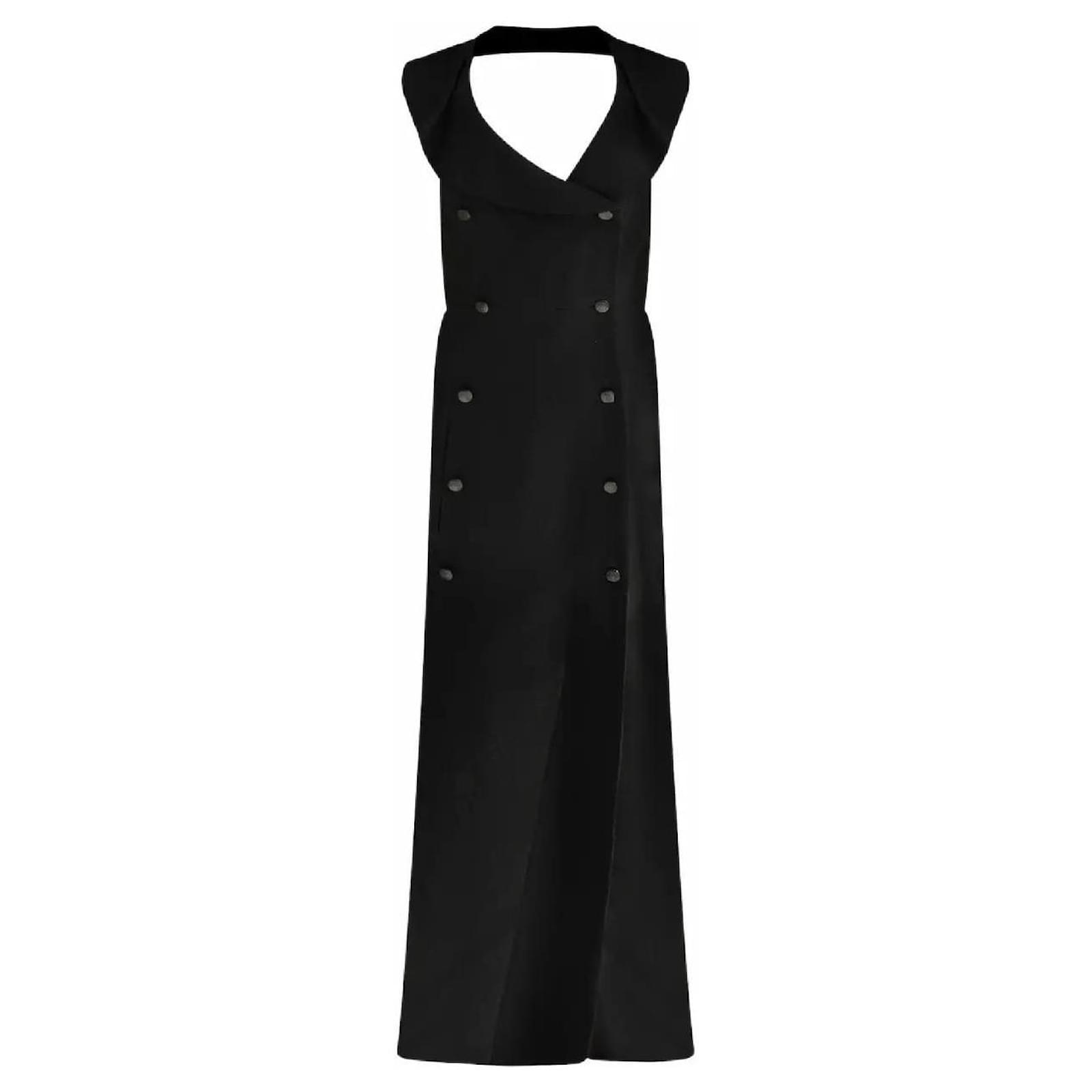 Chic! Chanel 97c Karl Lagerfeld Cruise 1997 black evening dress & Logo Buttons Viscose ref.2526234 - Joli Closet Chic! Chanel 97c Karl Lagerfeld Cruise 1997 black evening dress & Logo Buttons Viscose ref.2526234 - Joli Closet