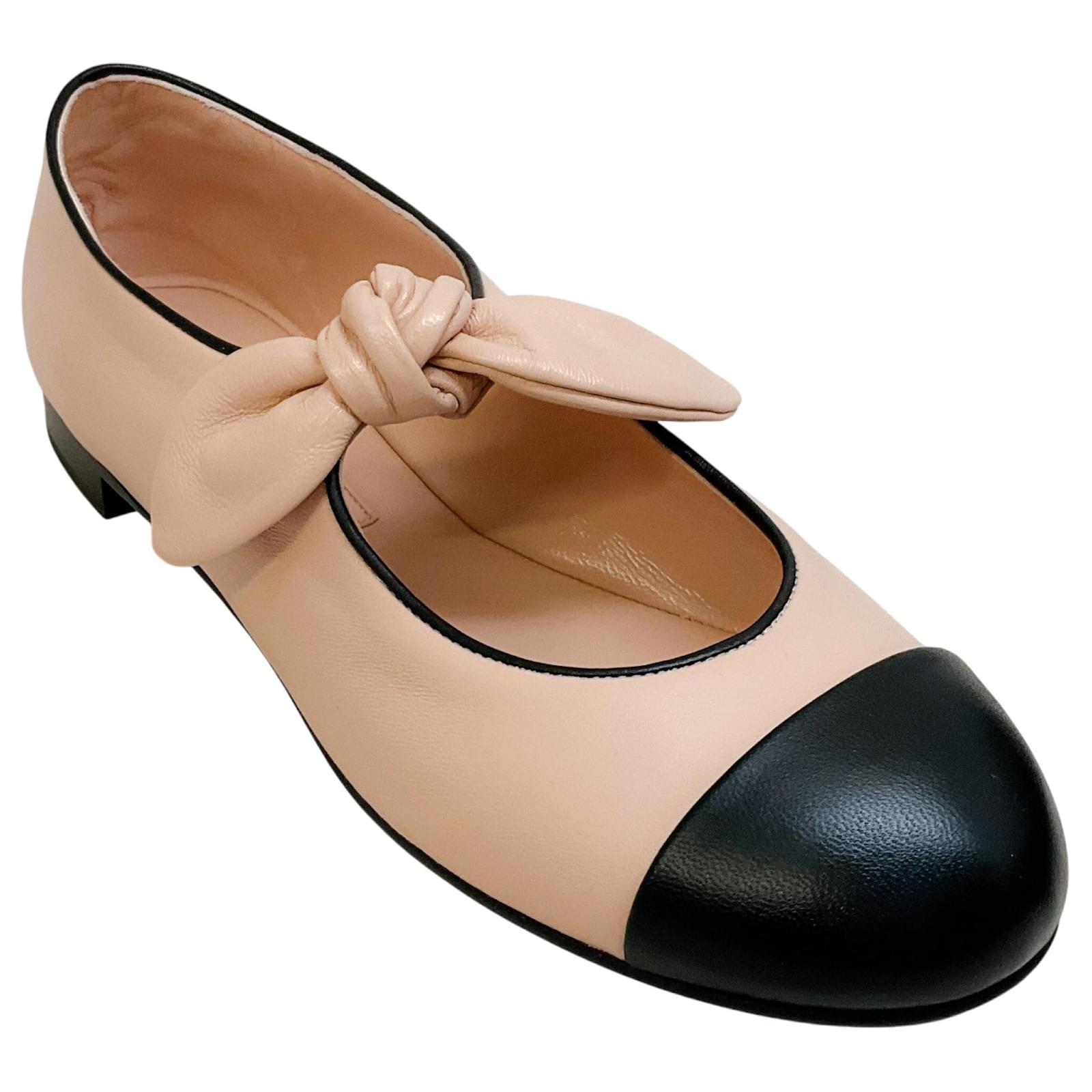 Chanel 2024 Beige / Black Cap Toe Mary Jane Flats Leather ref