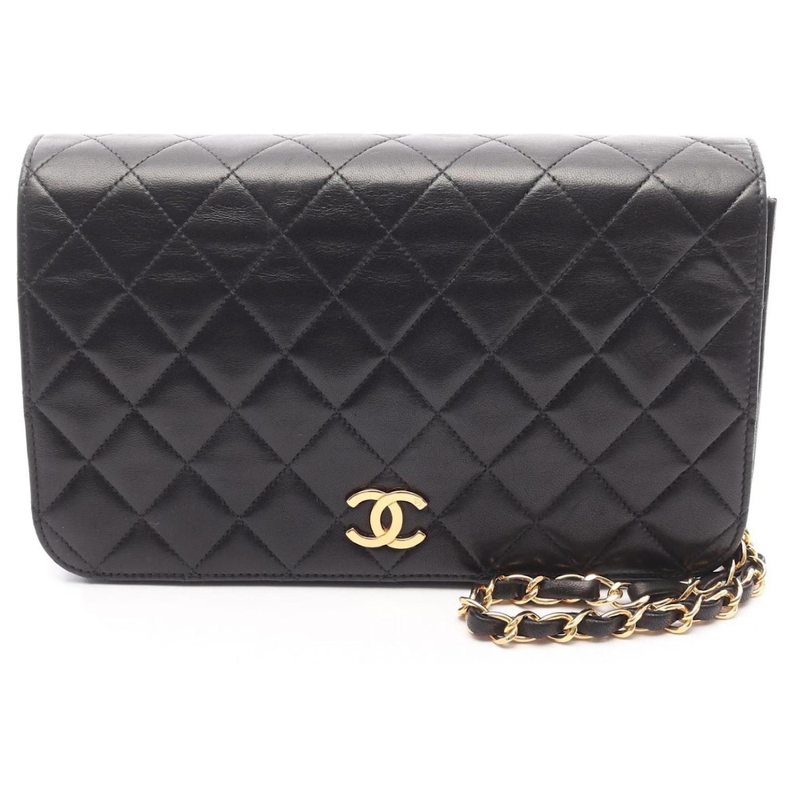 Chanel Matelasse Full Flap Shoulder Bag Black Leather ref